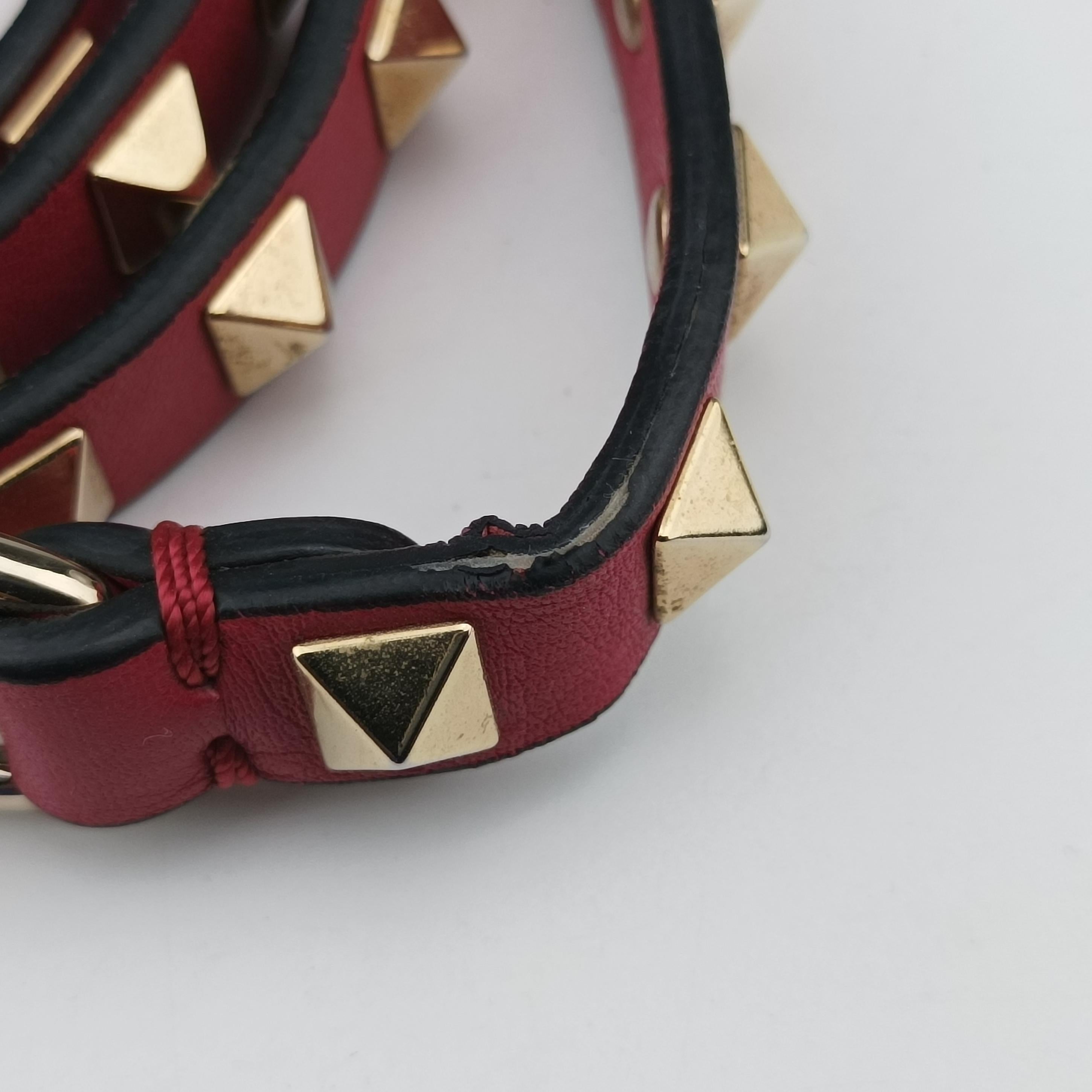 Secondhand Valentino Rockstud Red Leather  shoulderbag | stylenewstar