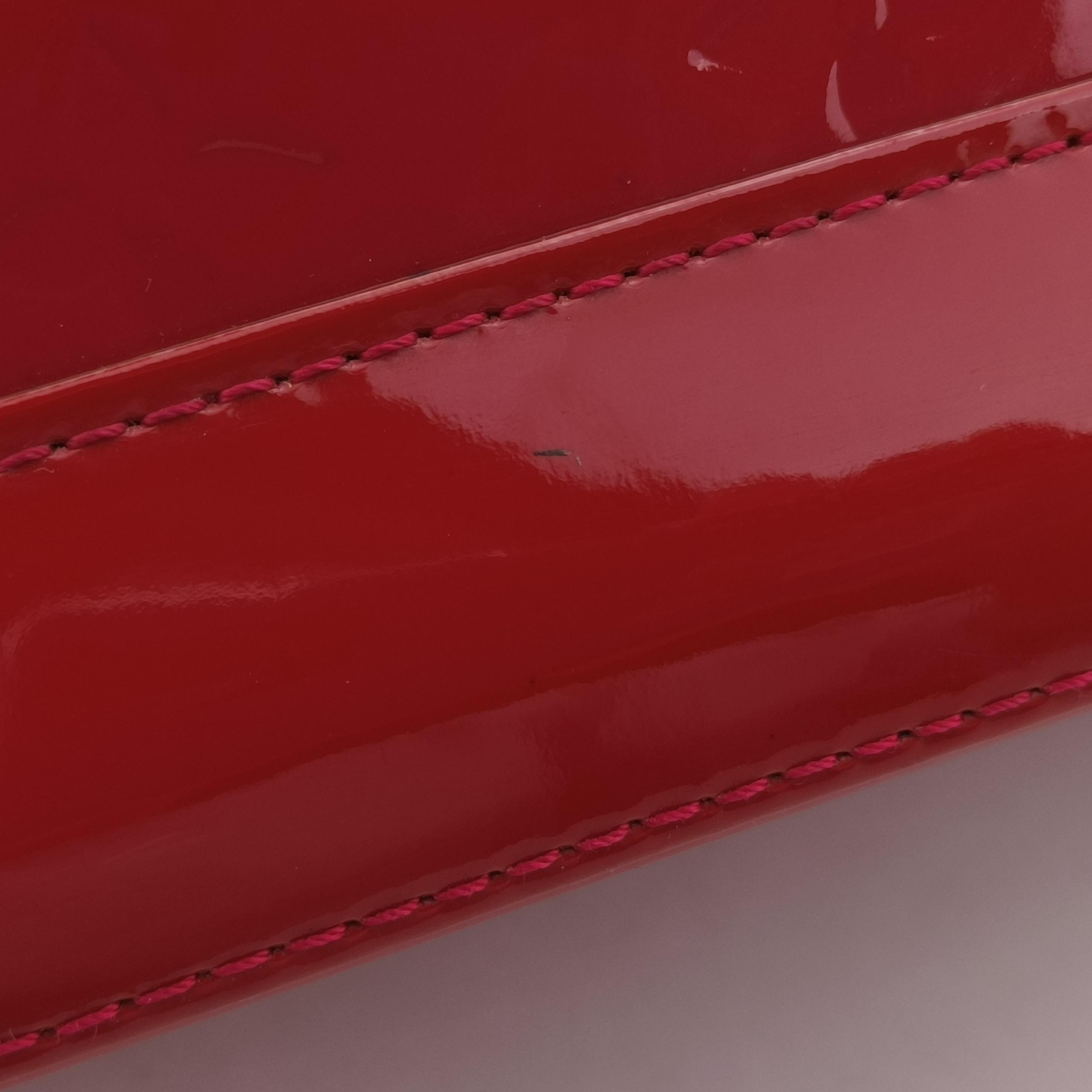 Vintage Louis Vuitton Alma GM pomme d'amour Vernis M93596 handbag | stylenewstar