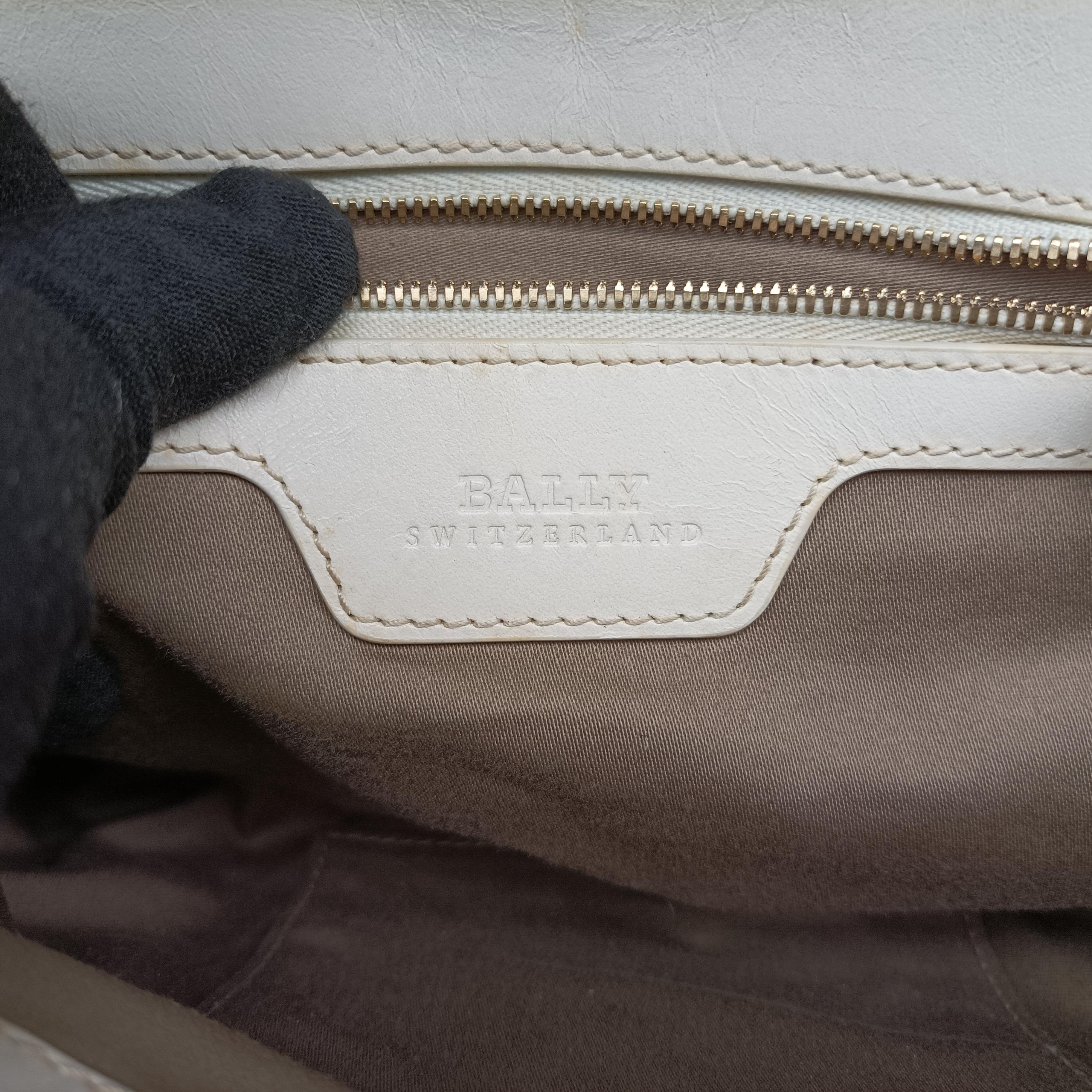 Pre-owned Bally Medium Boston Golf Black x White leather  shoulderbag | stylenewstar