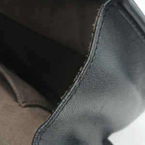 Pre-owned Fendi KAN I F Black Leather 8BT286 shoulderbag | stylenewstar