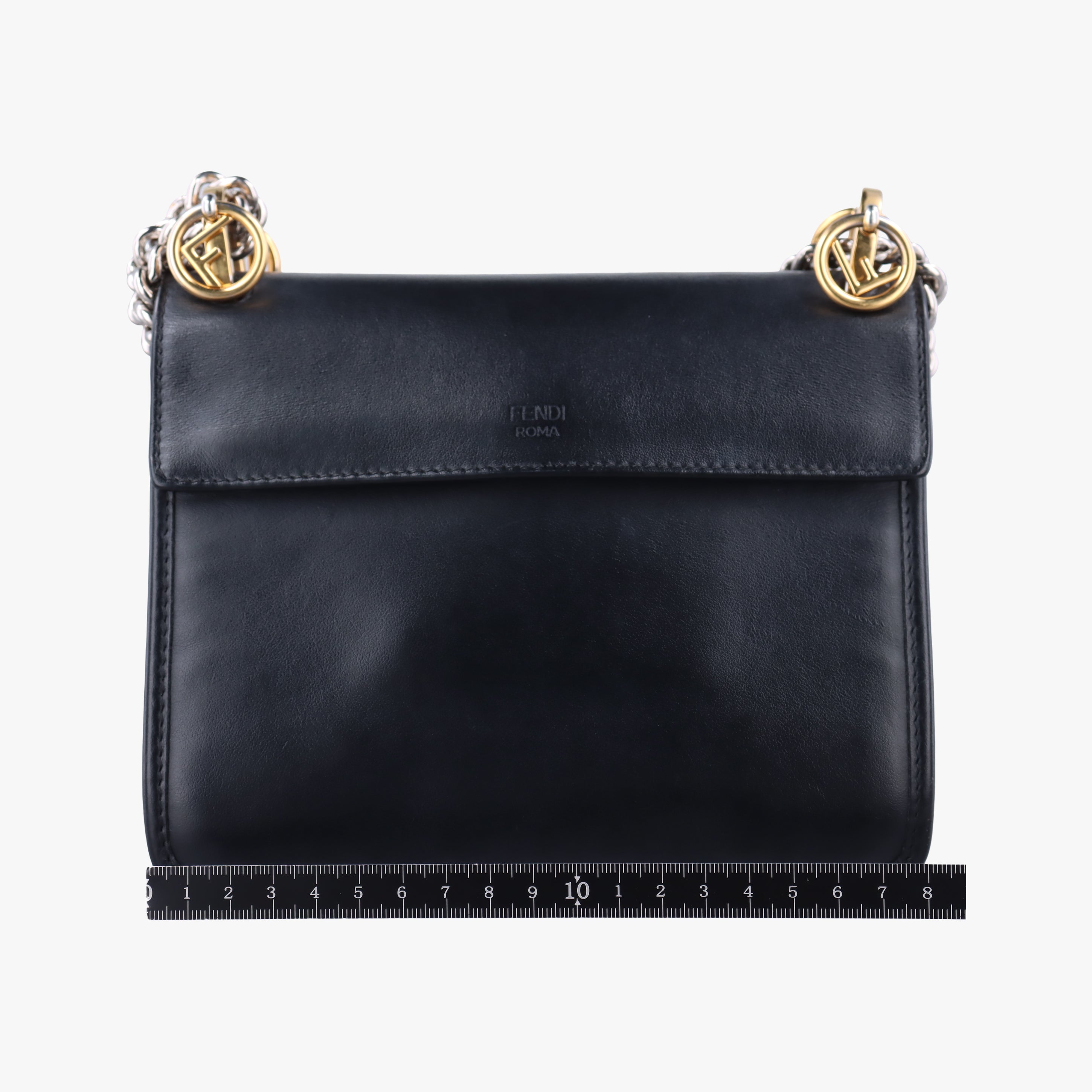 Pre-owned Fendi KAN I F Black Leather 8BT286 shoulderbag | stylenewstar