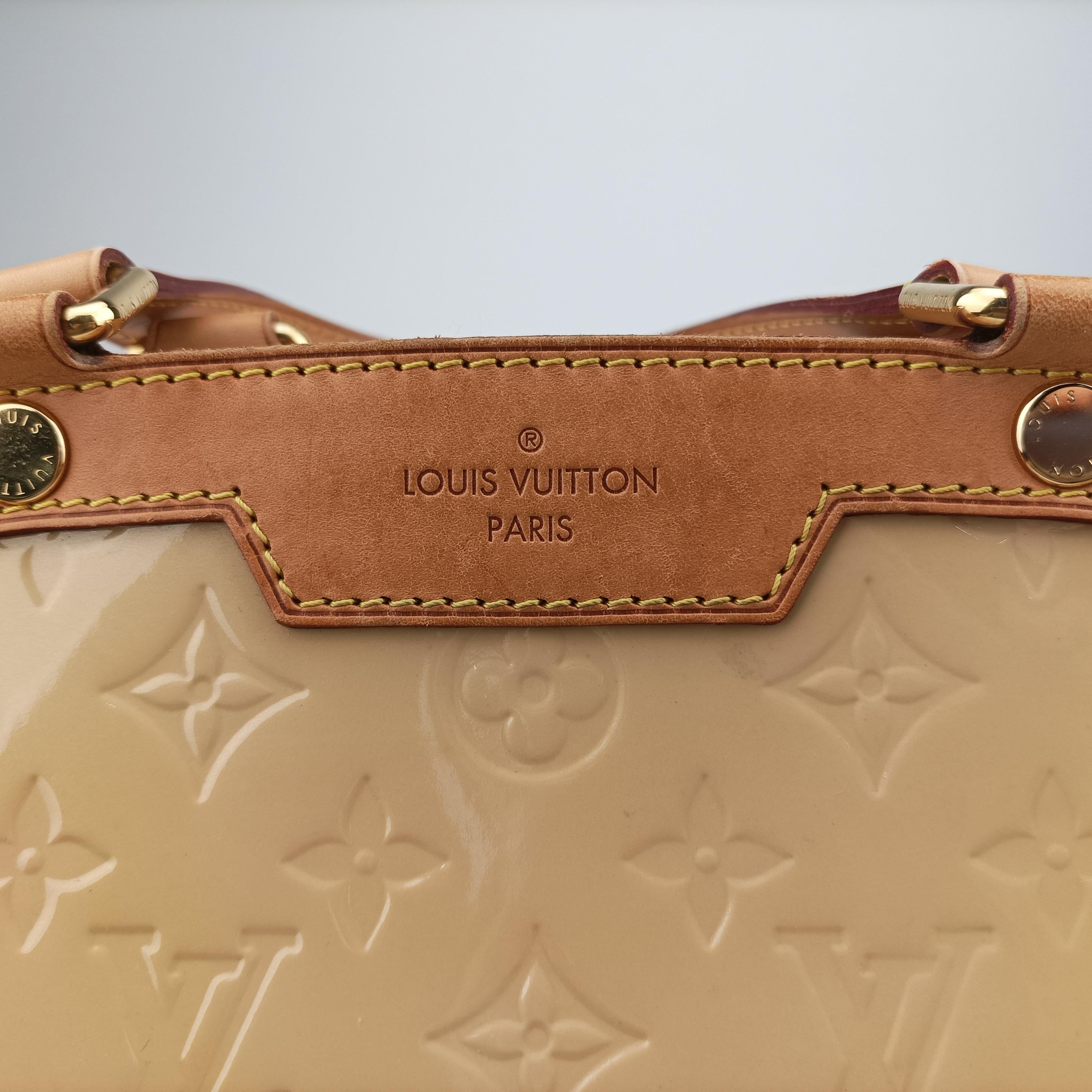 Pre-owned Louis Vuitton Bréa MM Dunne Vernis M90180 shoulderbag | stylenewstar