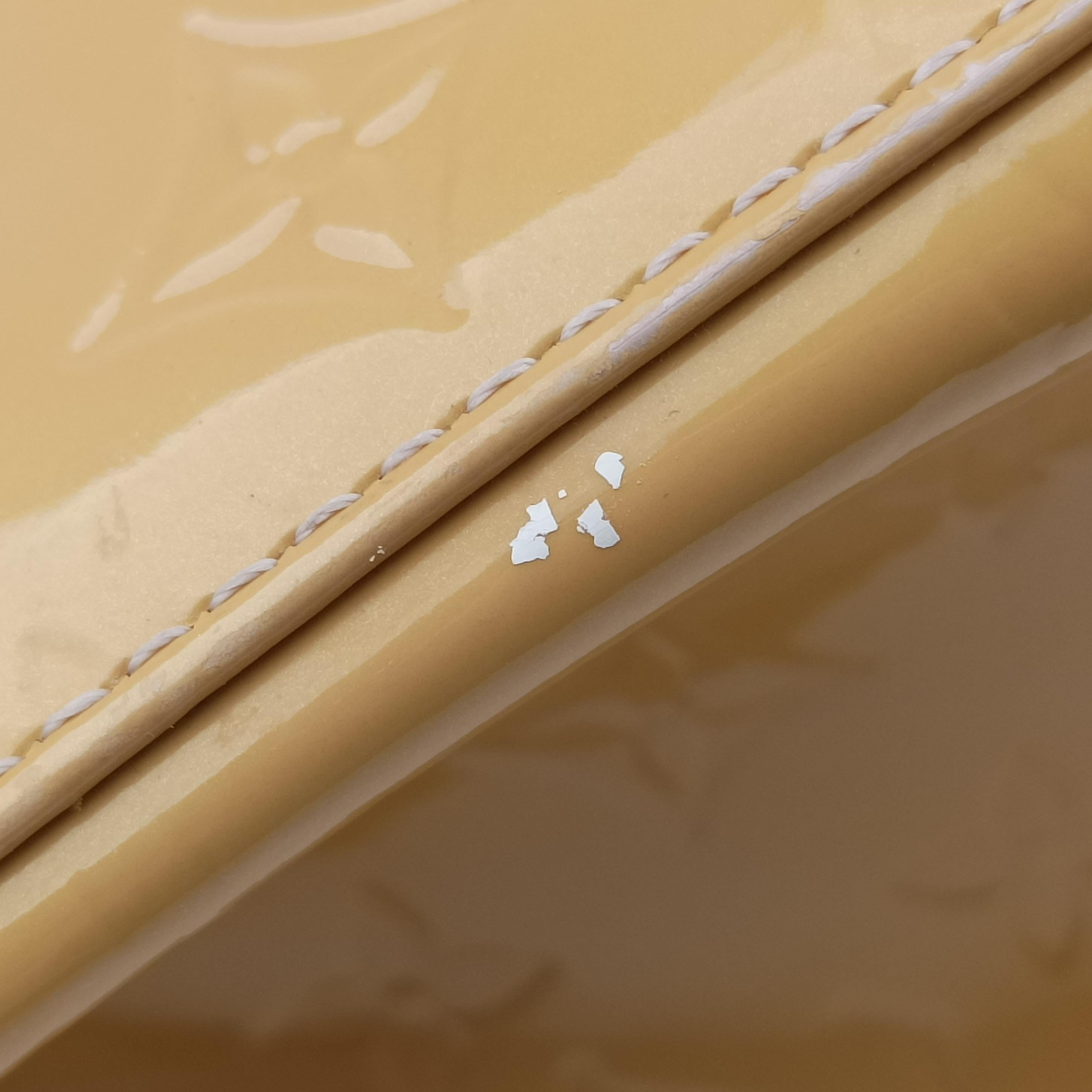 Pre-owned Louis Vuitton Bréa MM Dunne Vernis M90180 shoulderbag | stylenewstar