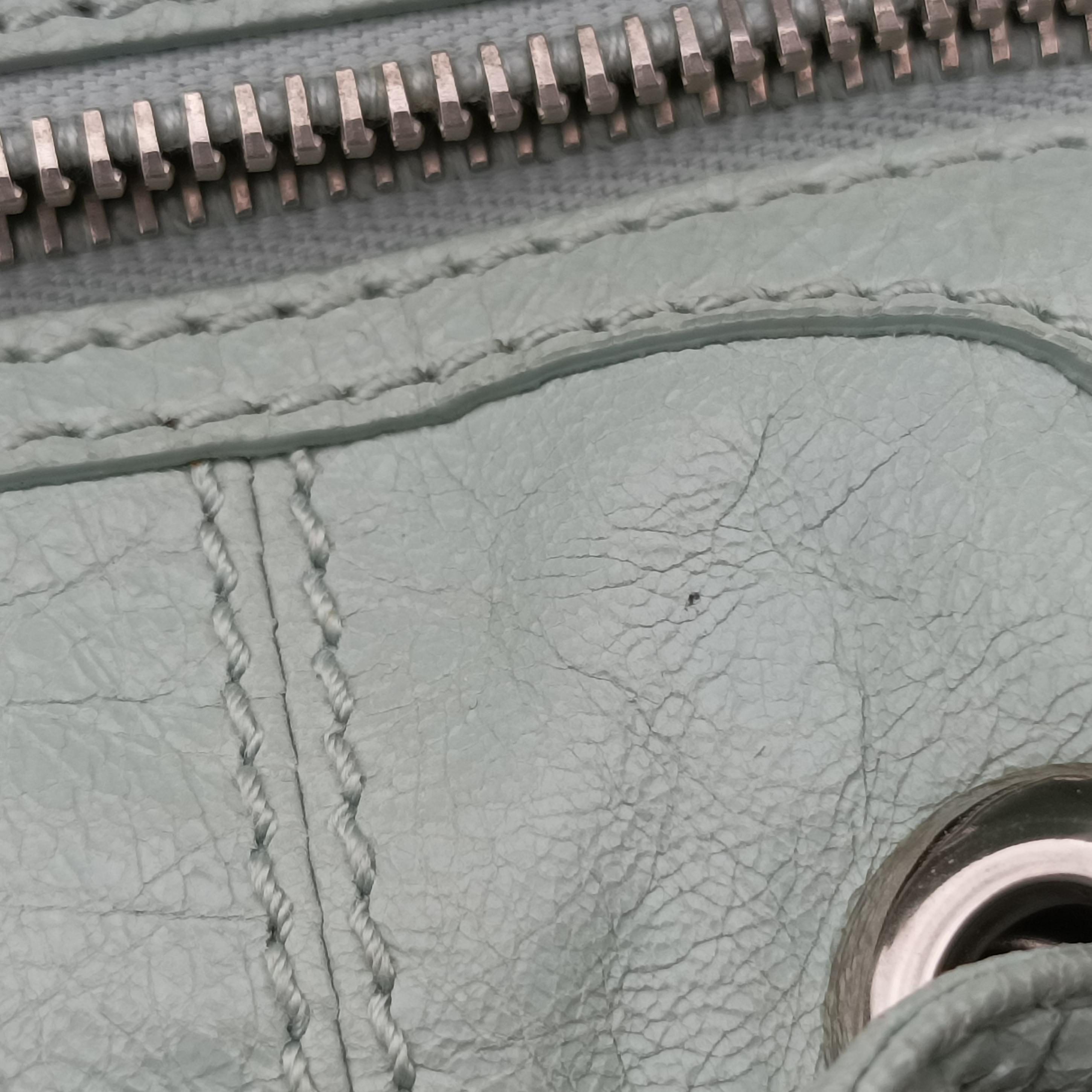 Pre-owned Balenciaga Mini Pompon Light Green lambskin  shoulderbag | stylenewstar