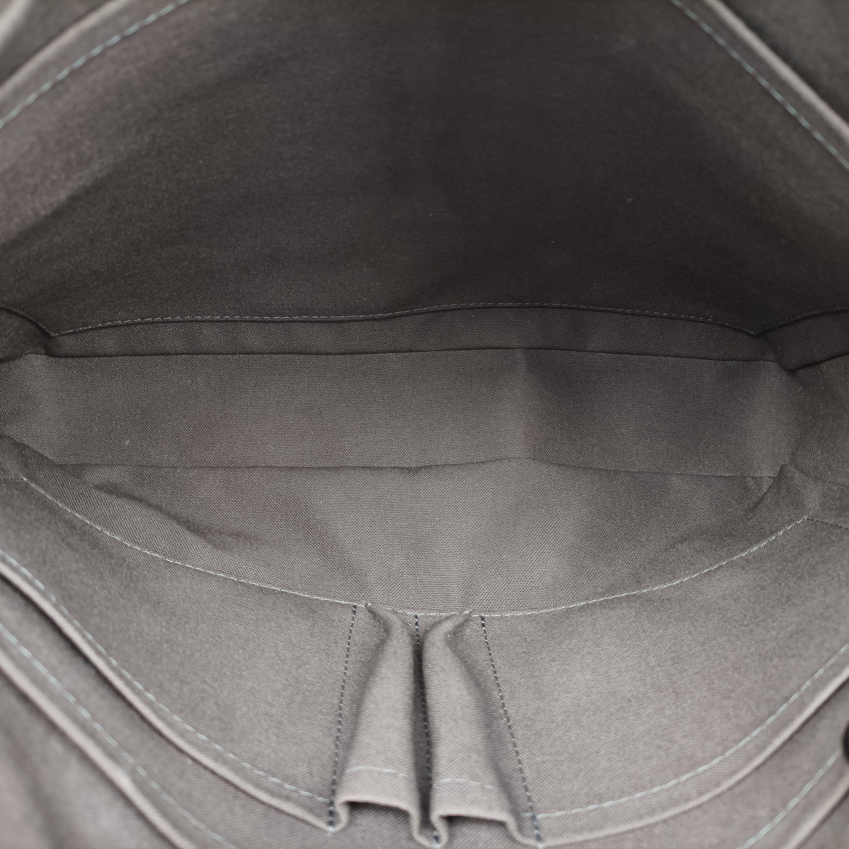 Pre-owned Louis Vuitton Calypso MM ONYX Damier Infini N41201 shoulderbag | stylenewstar