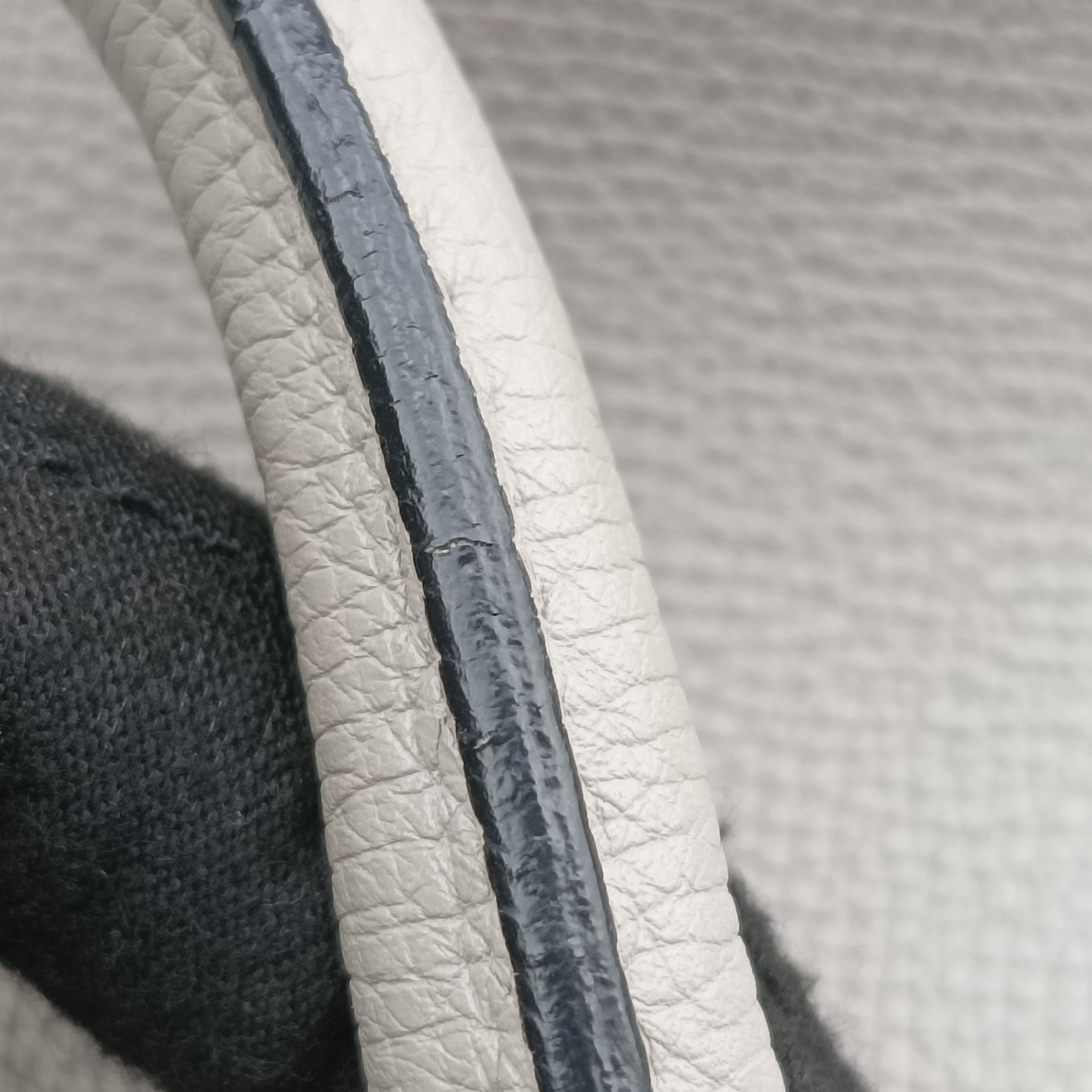 Pre-owned Burberry House Check The Banner Gray × Multicolor Leather ×Canvas  shoulderbag | stylenewstar