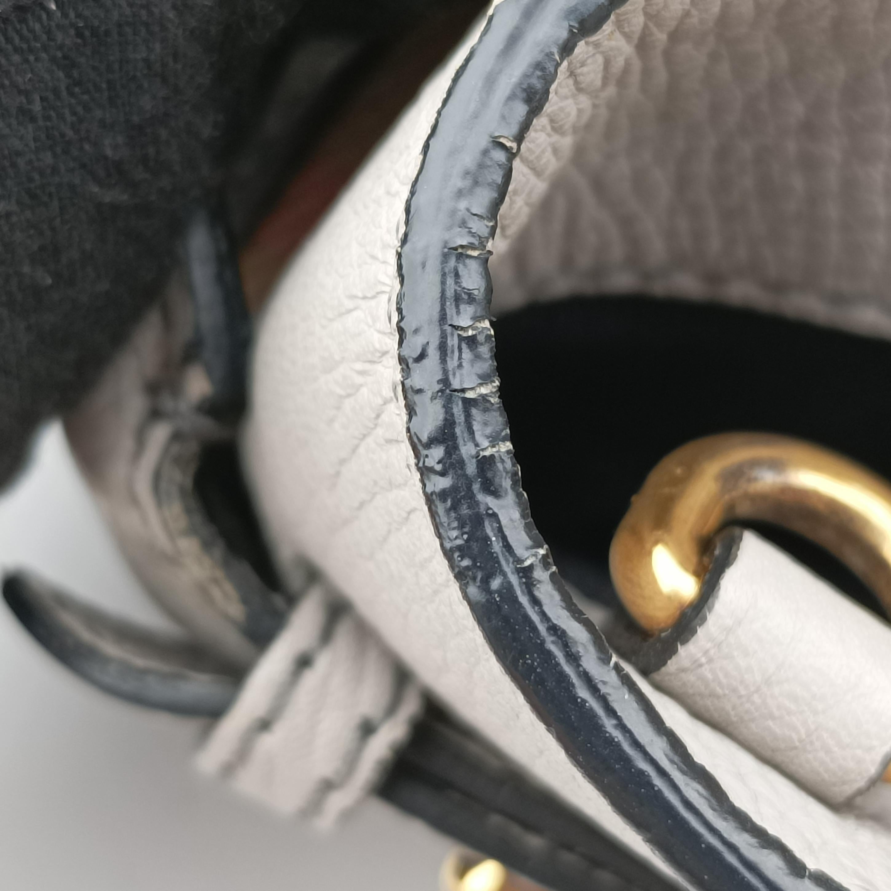 Pre-owned Burberry House Check The Banner Gray × Multicolor Leather ×Canvas  shoulderbag | stylenewstar