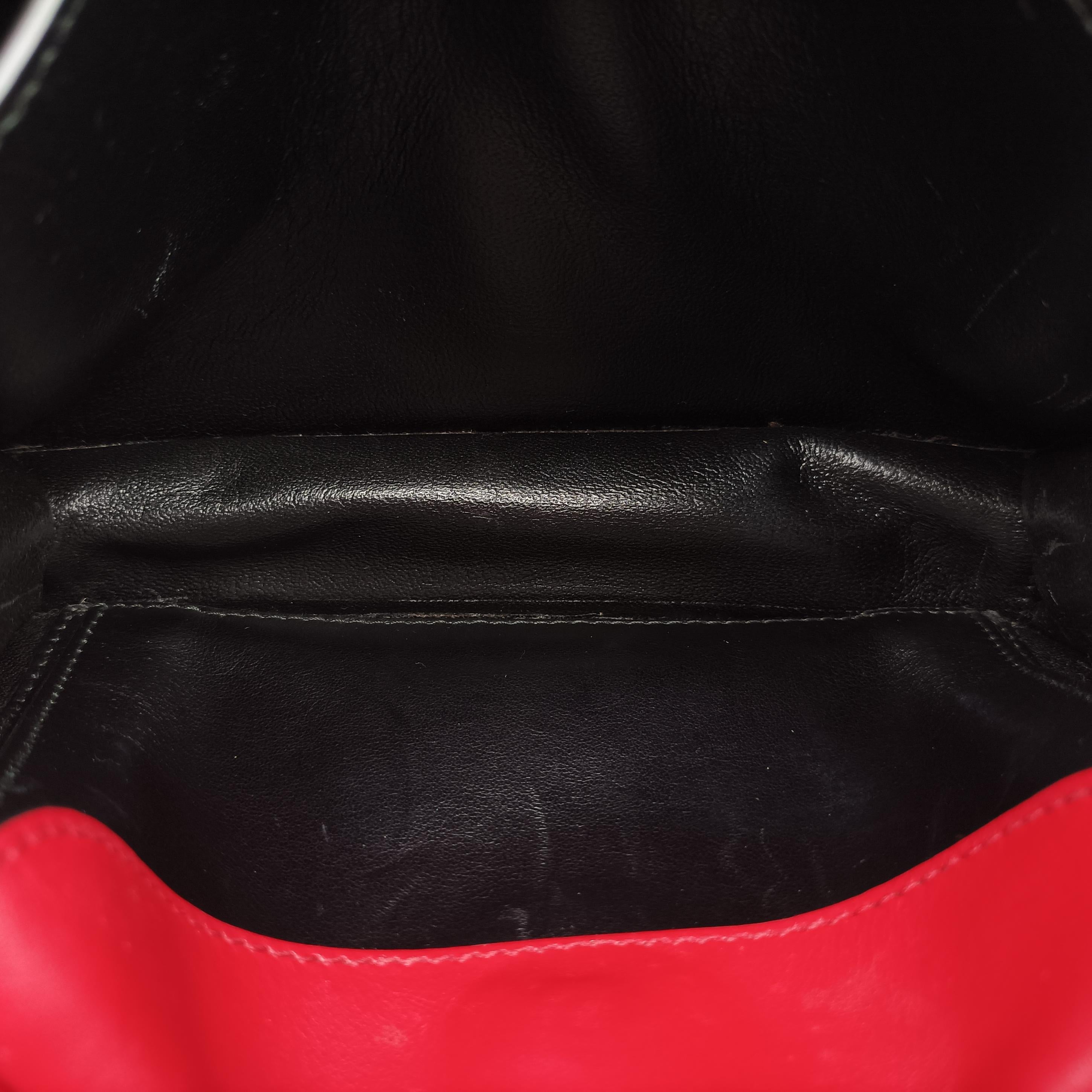 Pre-owned Prada Cahier Red x Black Leather 1BD045 shoulderbag | stylenewstar