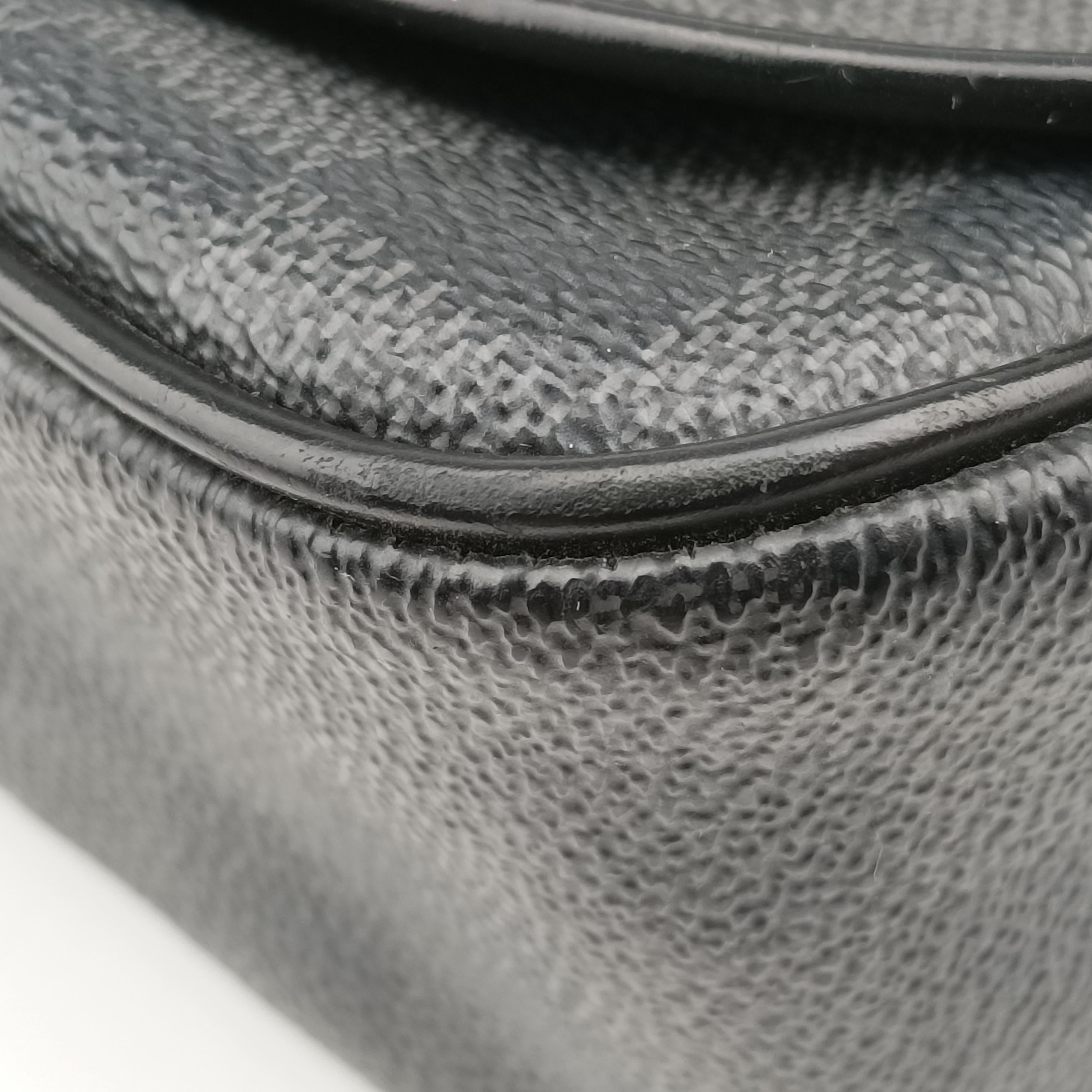 Vintage Louis Vuitton DANIEL MM Noir Damier GRAPHITE N58029 shoulderbag | stylenewstar