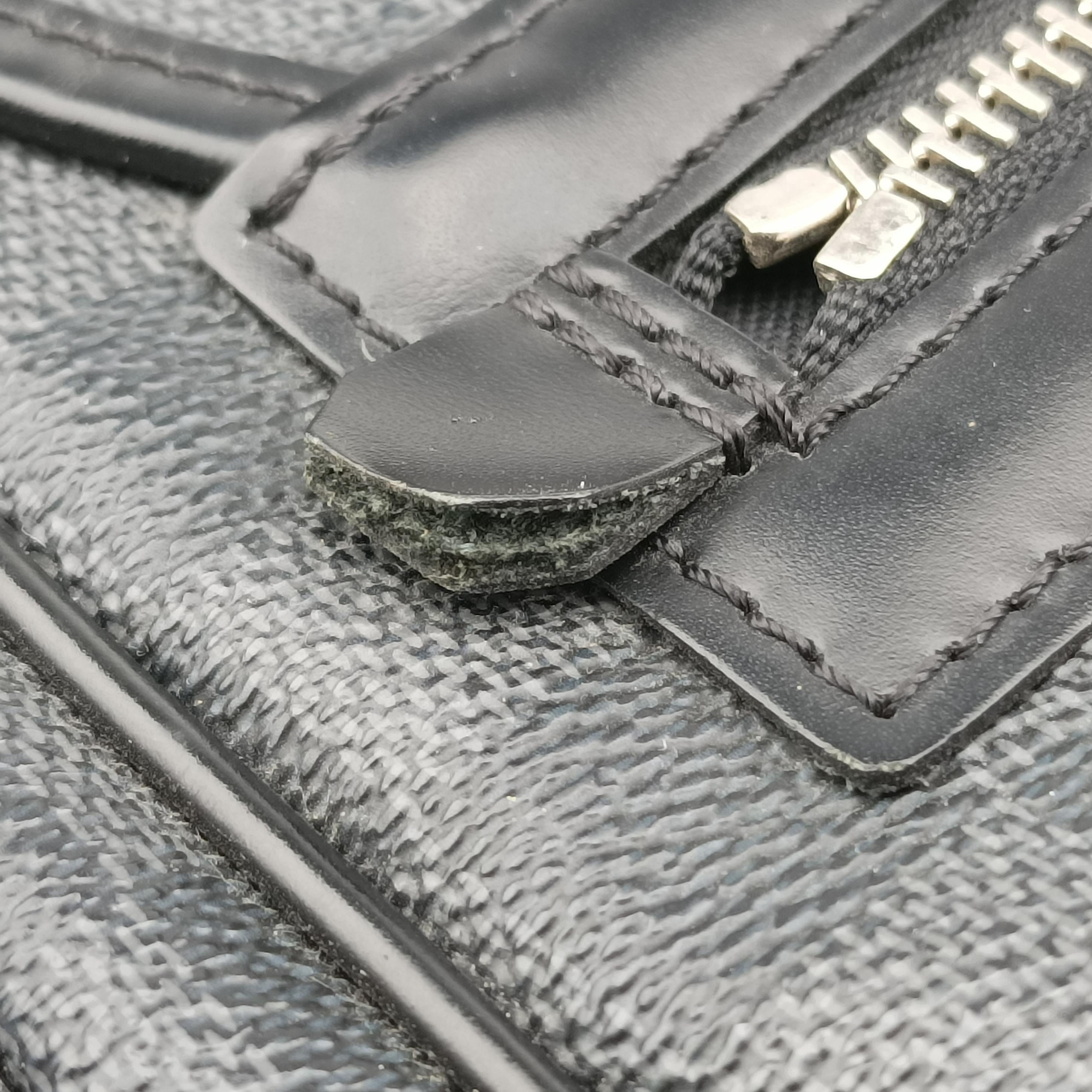 Vintage Louis Vuitton DANIEL MM Noir Damier GRAPHITE N58029 shoulderbag | stylenewstar