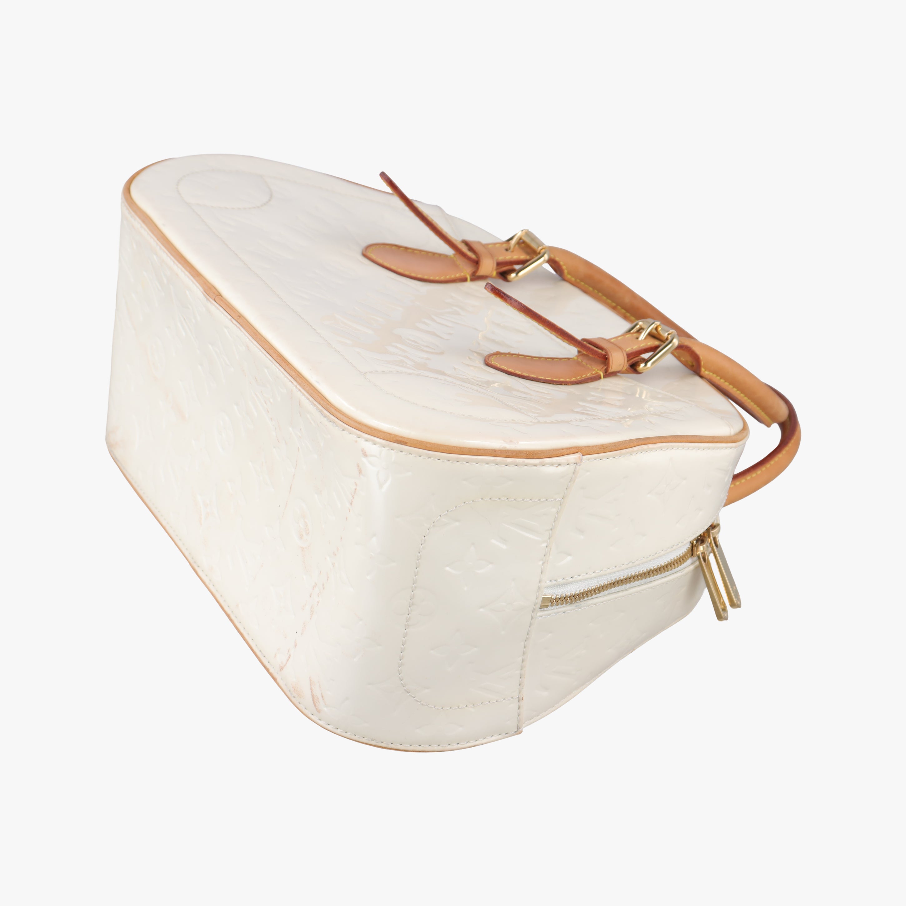 Pre-owned Louis Vuitton Summit Drive Perle Vernis M93514 handbag | stylenewstar