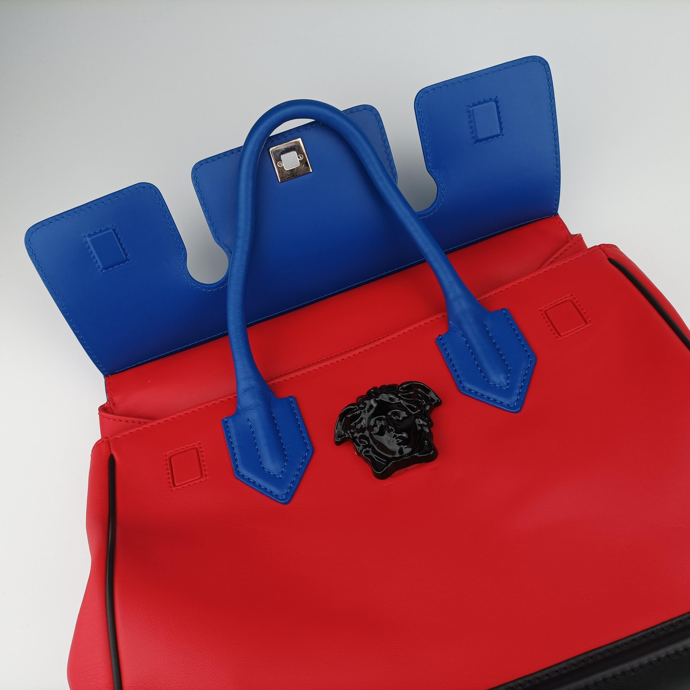 Pre-owned VERSACE Palazzo Empire Red x Blue x Black Leather  shoulderbag | stylenewstar