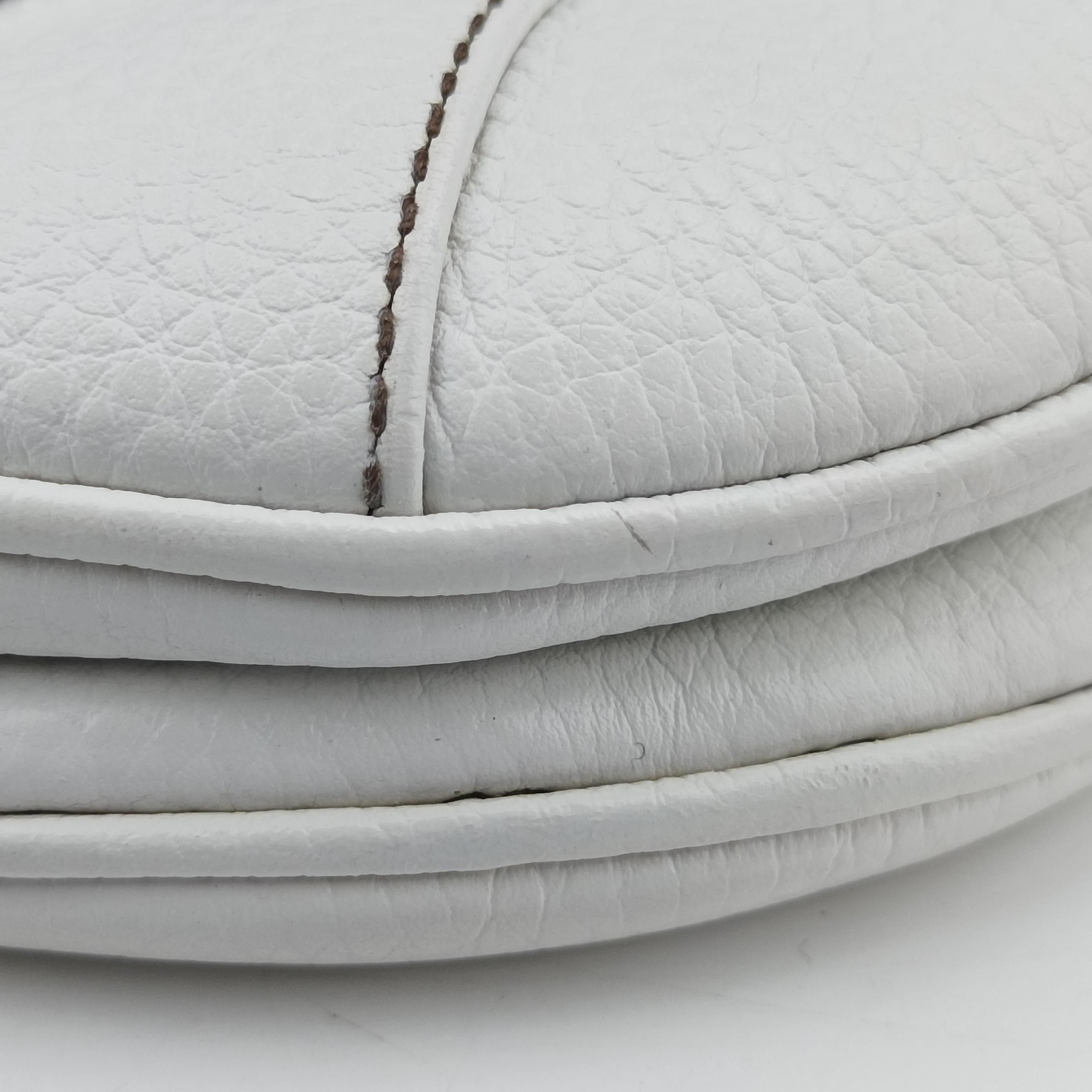 Pre-owned Christian Dior double saddle White Leather  handbag | stylenewstar