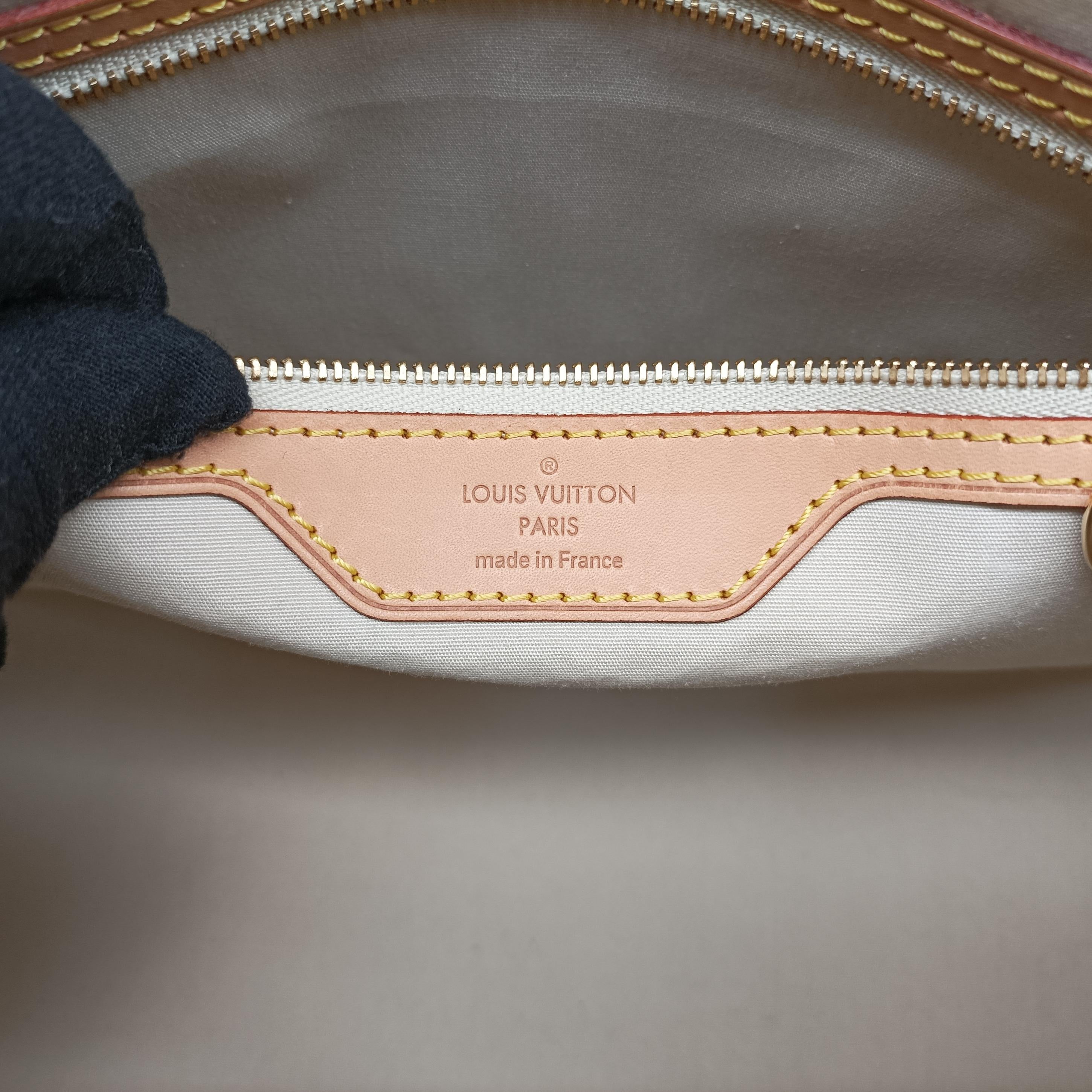 Pre-owned Louis Vuitton Bréa MM Dunne Vernis M90180 shoulderbag | stylenewstar