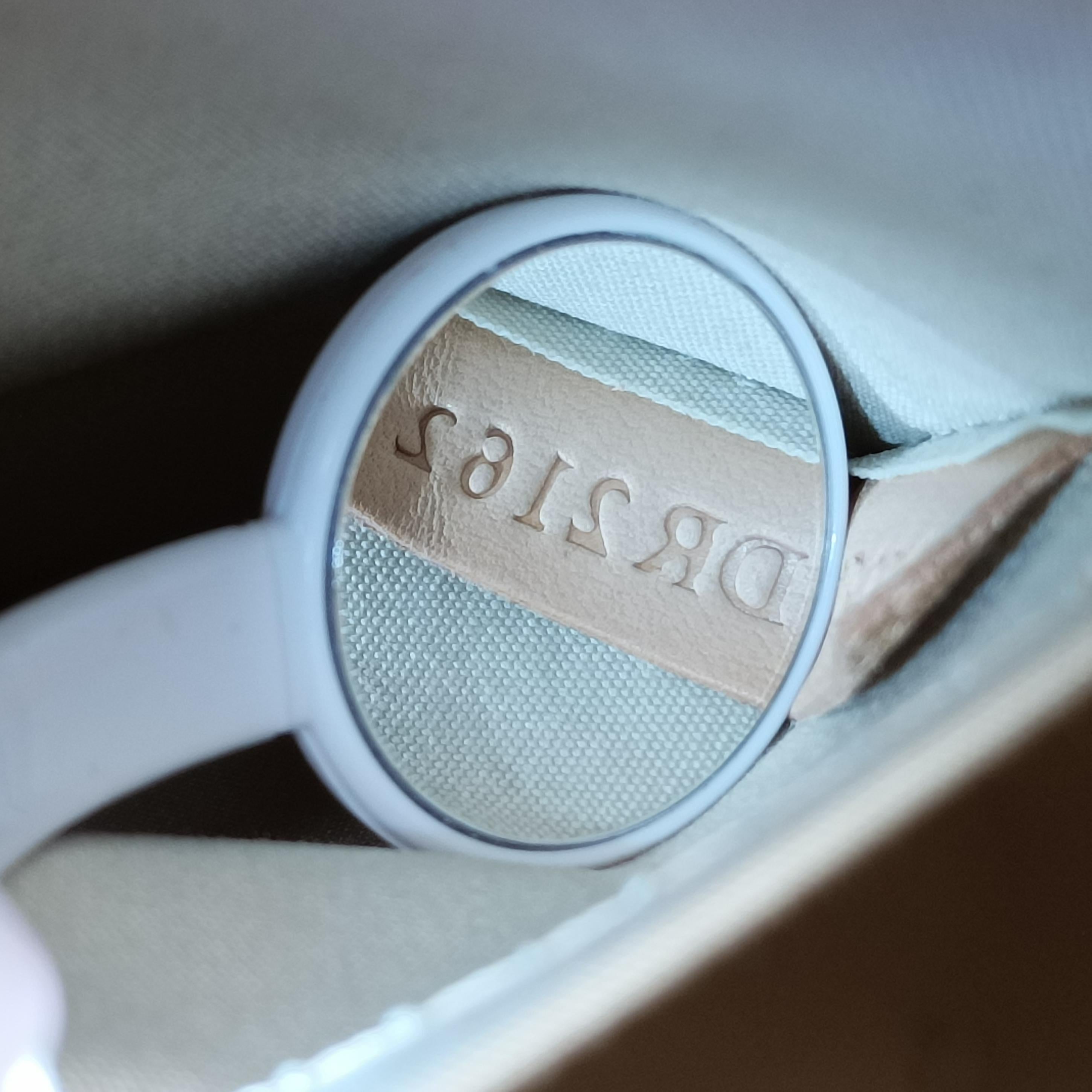 Pre-owned Louis Vuitton Bréa MM Dunne Vernis M90180 shoulderbag | stylenewstar