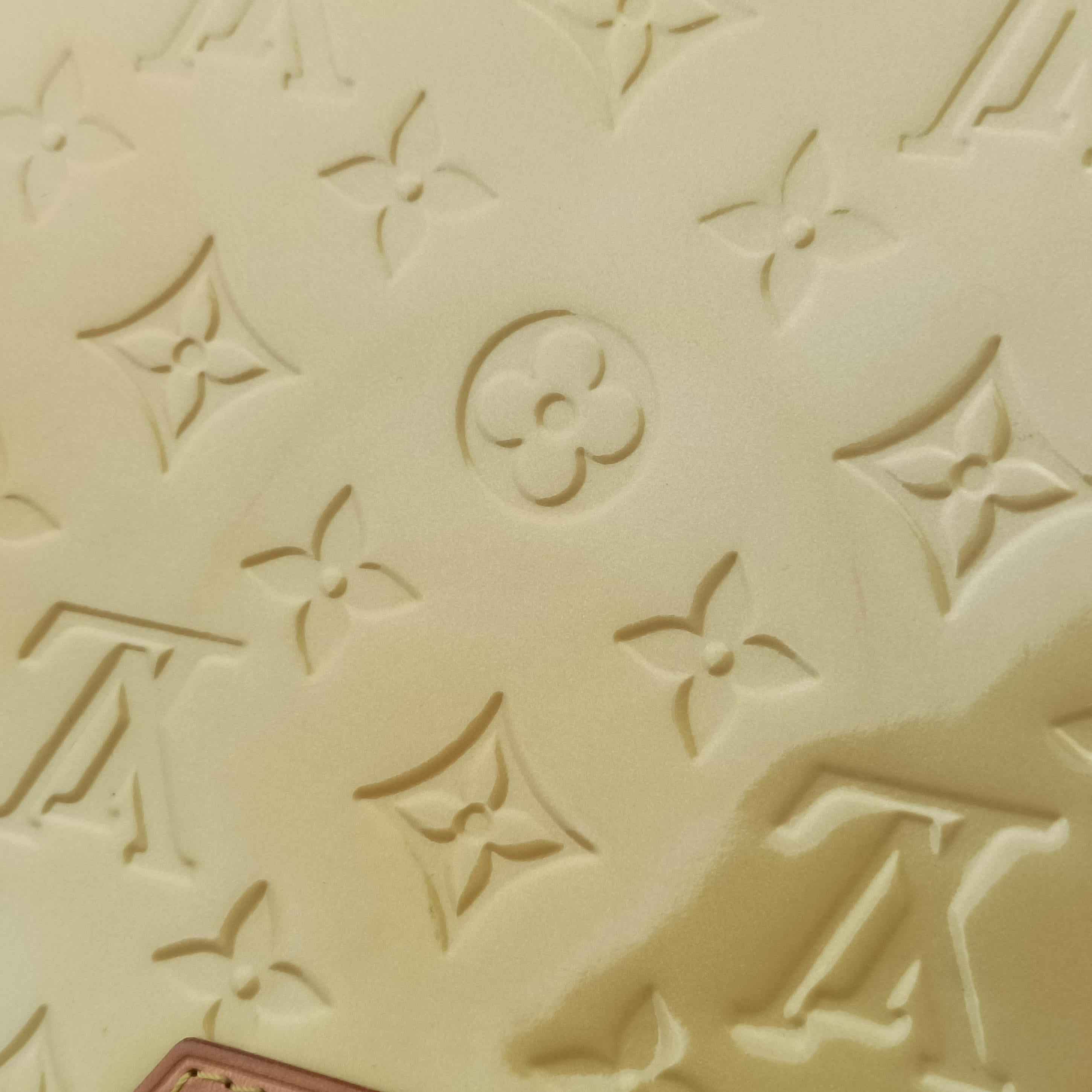 Pre-owned Louis Vuitton Bréa MM Dunne Vernis M90180 shoulderbag | stylenewstar