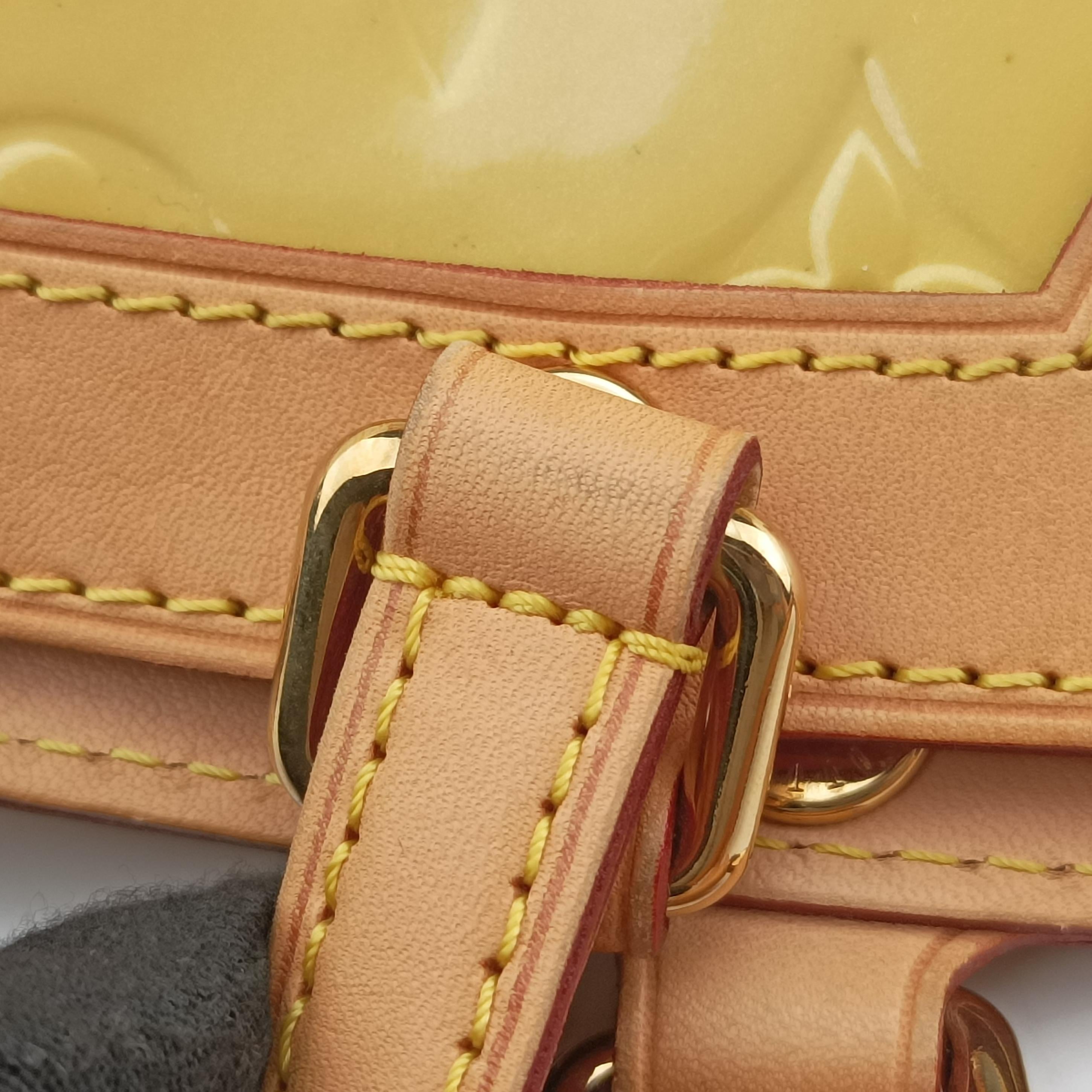 Pre-owned Louis Vuitton Bréa MM Dunne Vernis M90180 shoulderbag | stylenewstar