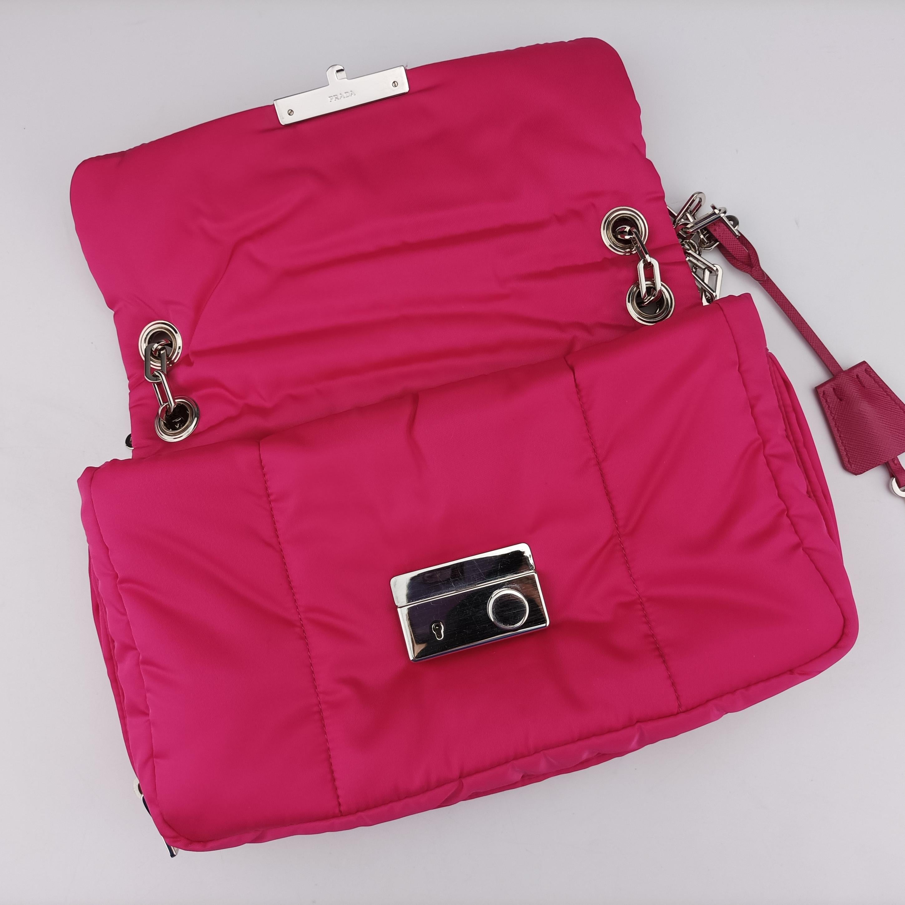 Pre-owned Prada Bomber Chain Rose silk  shoulderbag | stylenewstar