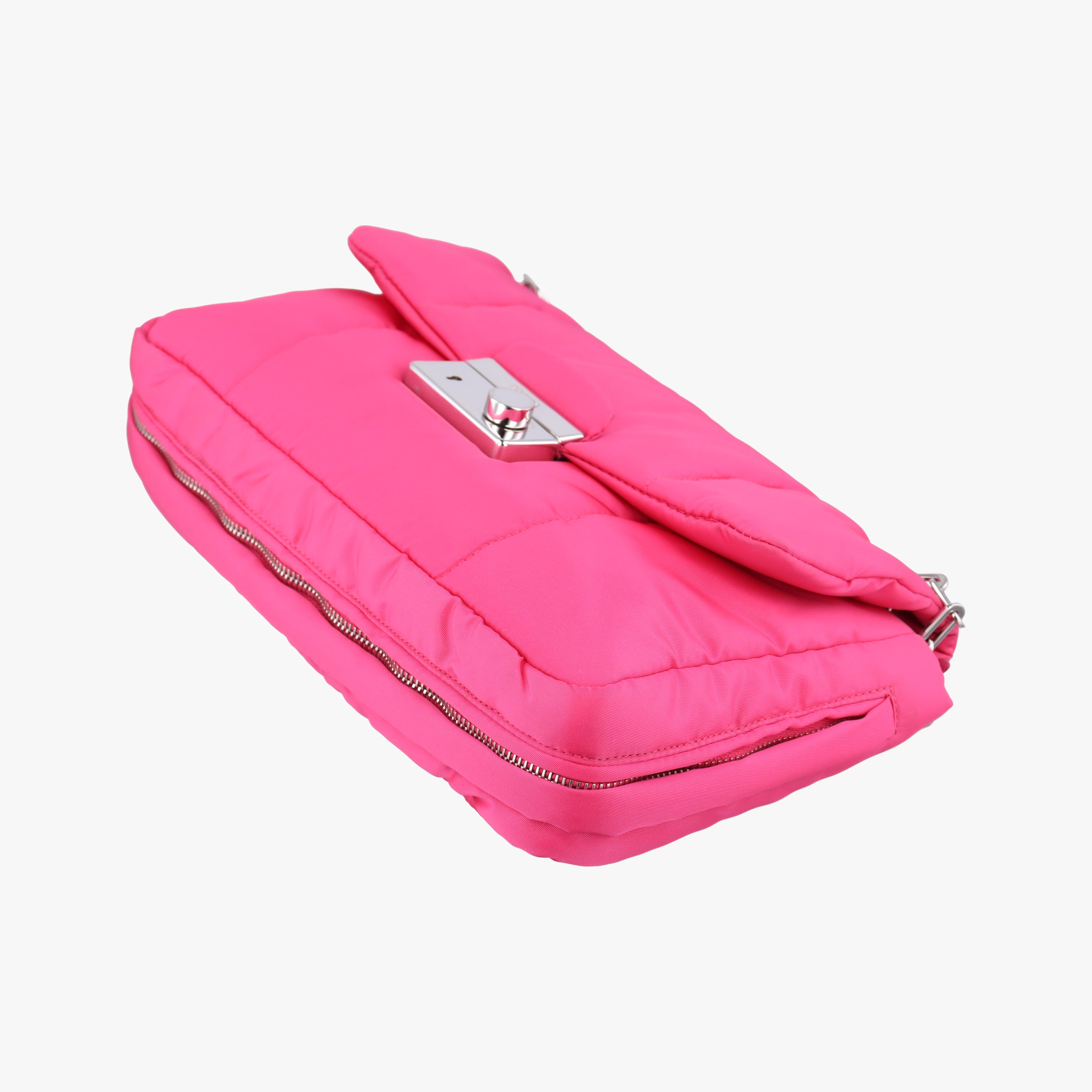 Pre-owned Prada Bomber Chain Rose silk  shoulderbag | stylenewstar