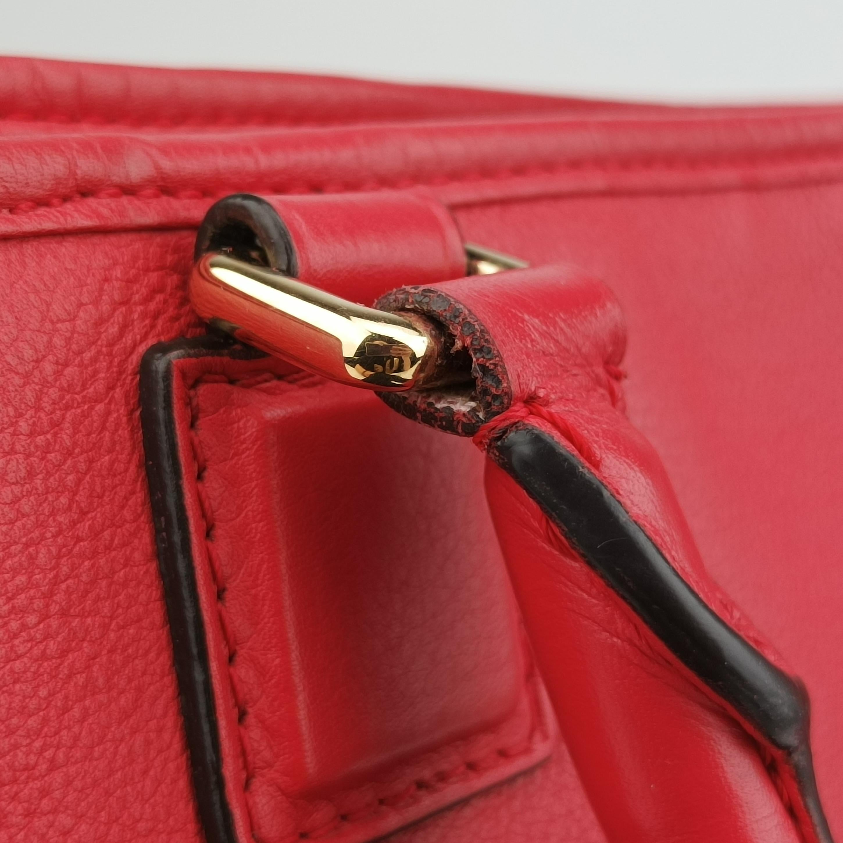 Secondhand Loewe Amazona Red Leather  handbag | stylenewstar