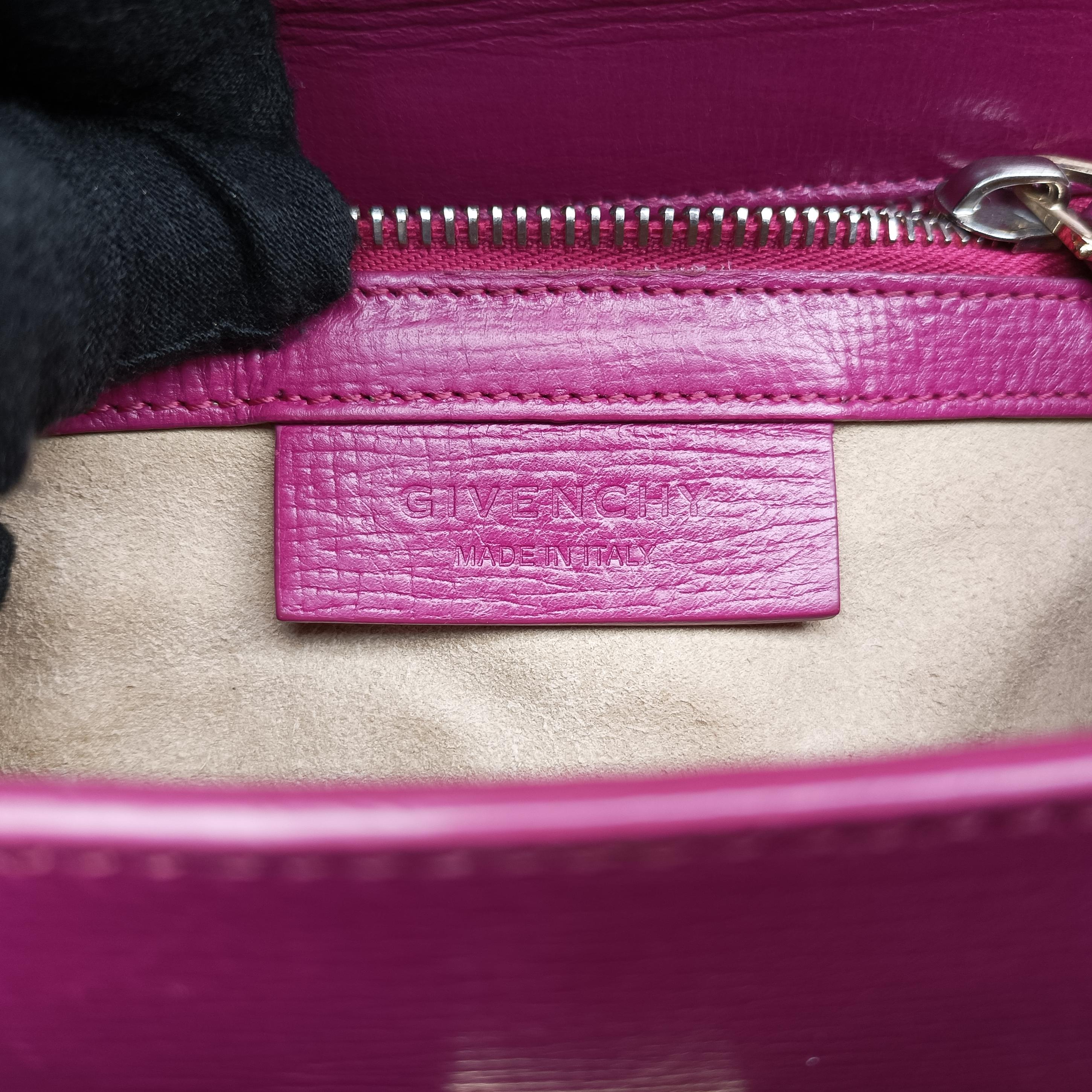 Pre-owned Givenchy Pandora Rose Leather  shoulderbag | stylenewstar