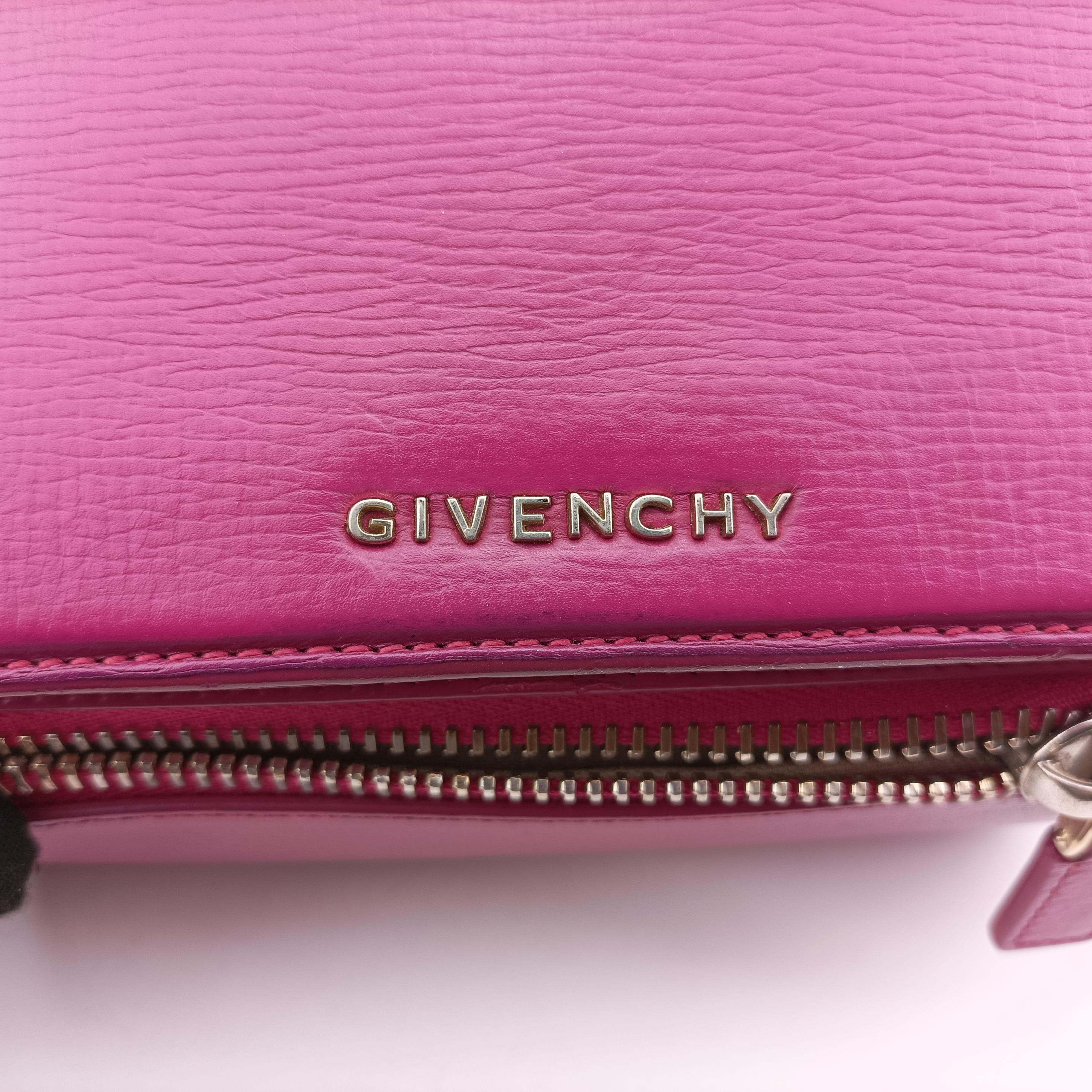 Pre-owned Givenchy Pandora Rose Leather  shoulderbag | stylenewstar
