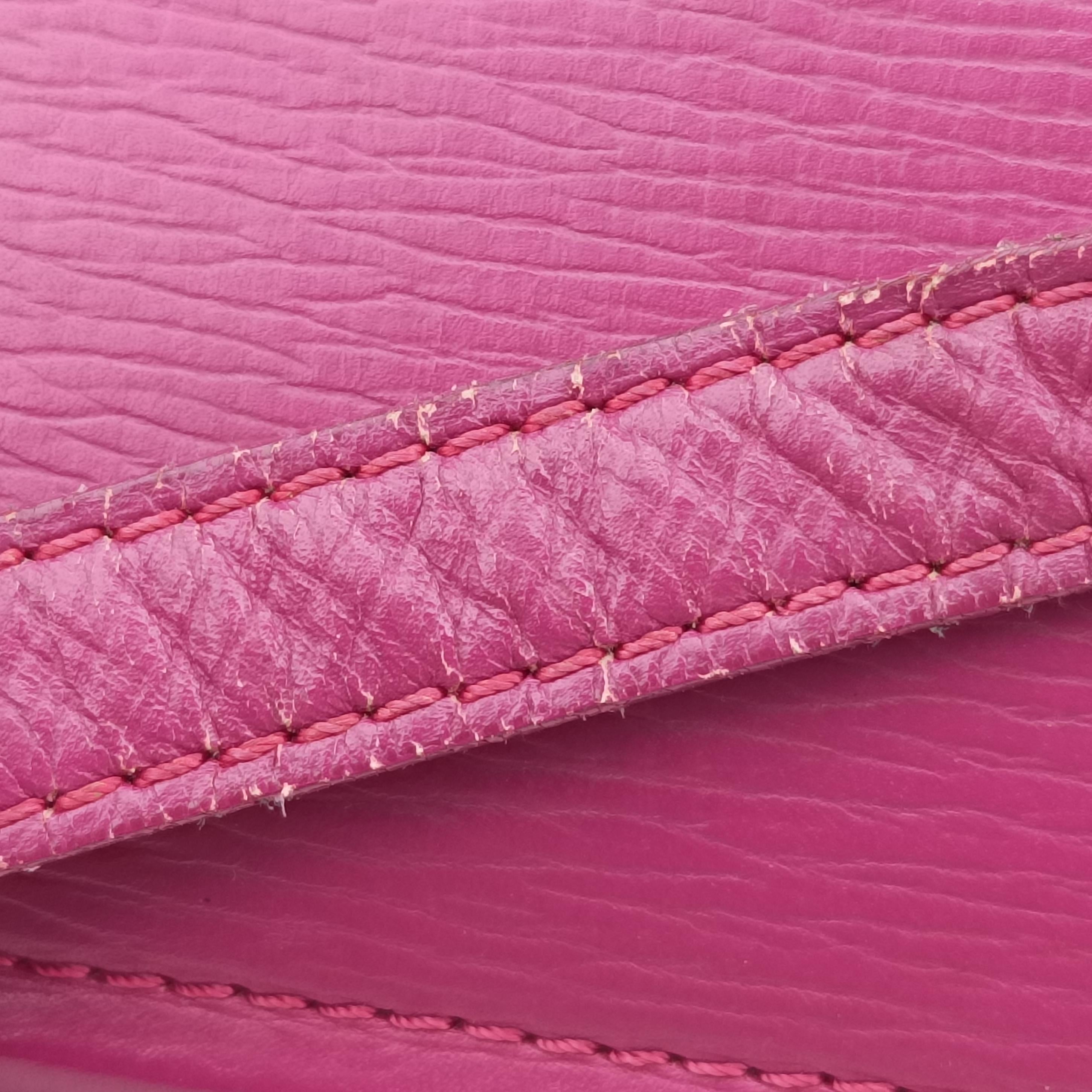 Pre-owned Givenchy Pandora Rose Leather  shoulderbag | stylenewstar