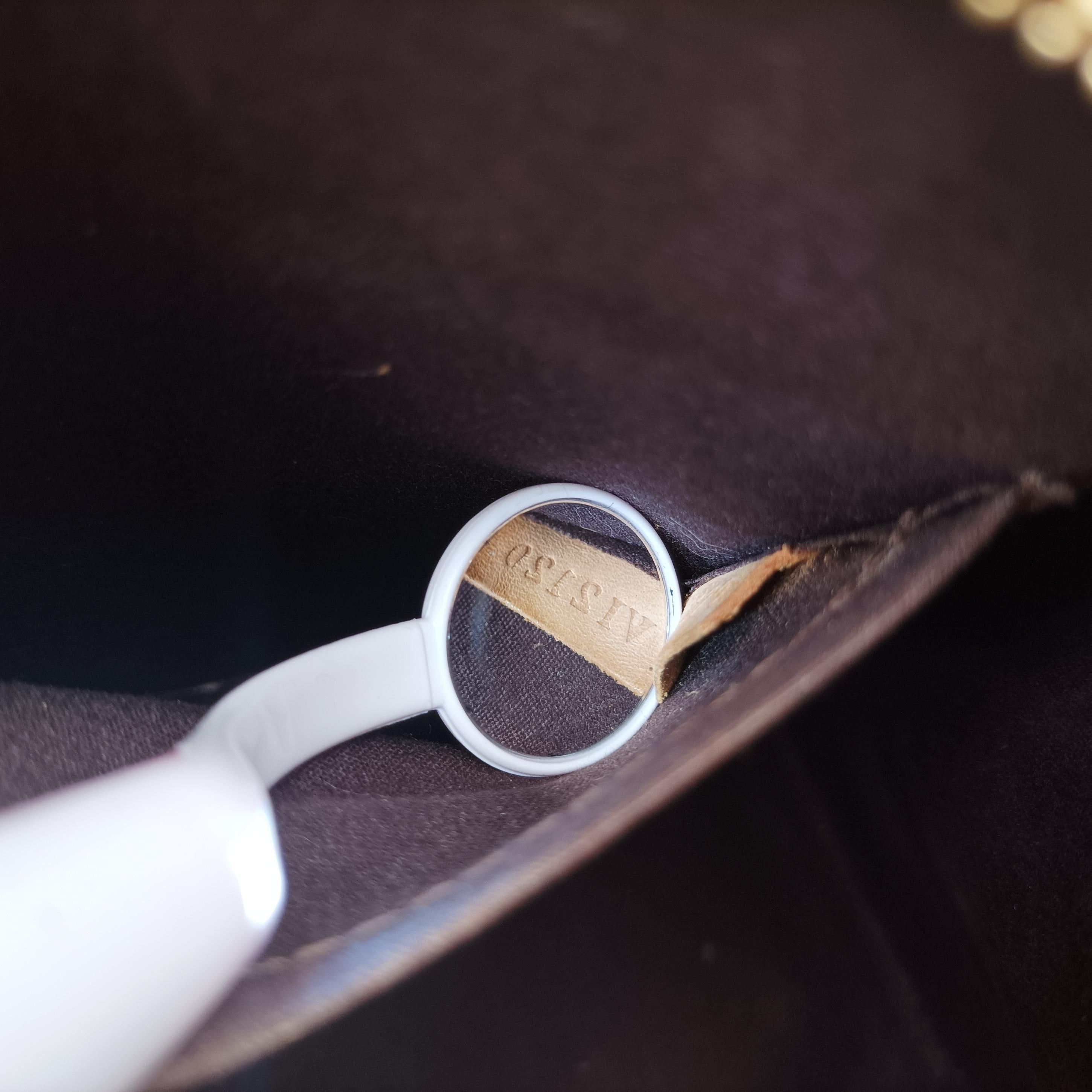 Pre-owned Louis Vuitton Brea MM Amarante Vernis M91619 shoulderbag | stylenewstar