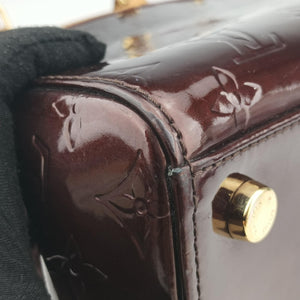 Pre-owned Louis Vuitton Brea MM Amarante Vernis M91619 shoulderbag | stylenewstar