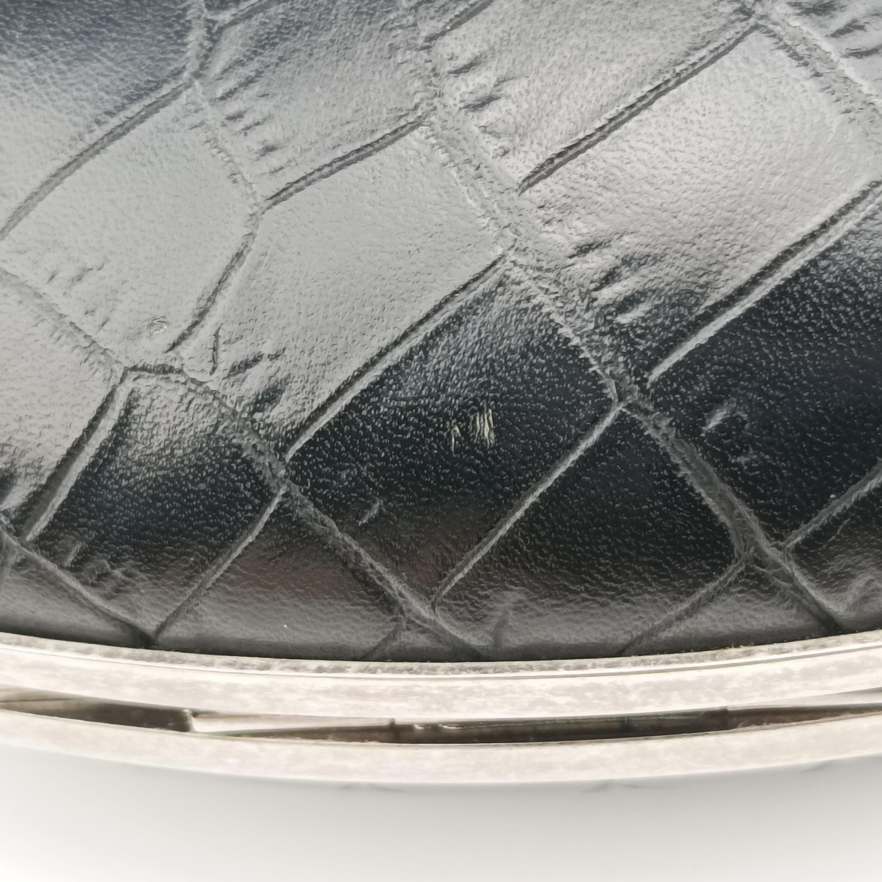 Vintage Yves Saint Laurent Love box heart Black Leather 488434 shoulderbag | stylenewstar