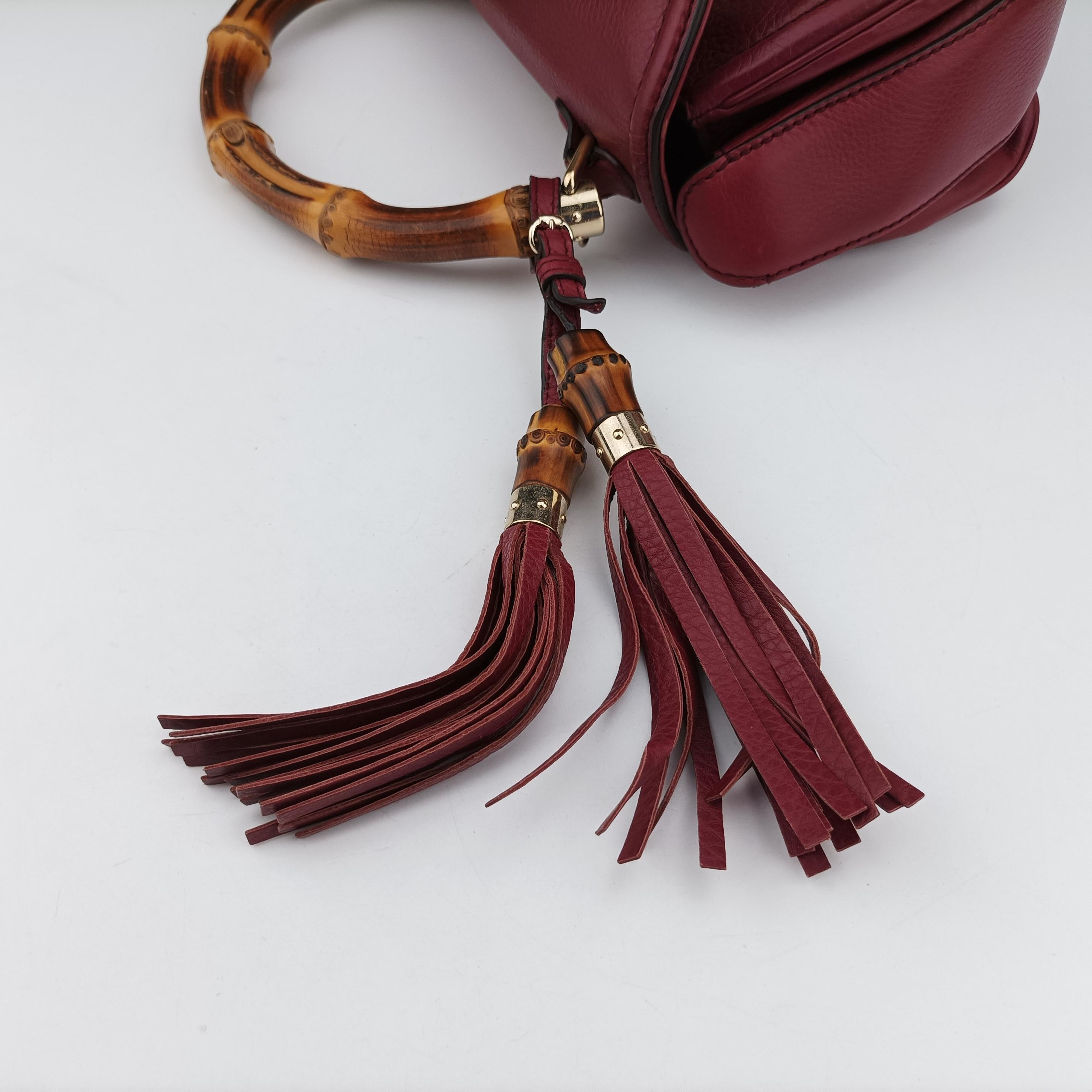 Secondhand Gucci New Bamboo Burgundy Leather 254884 shoulderbag | stylenewstar