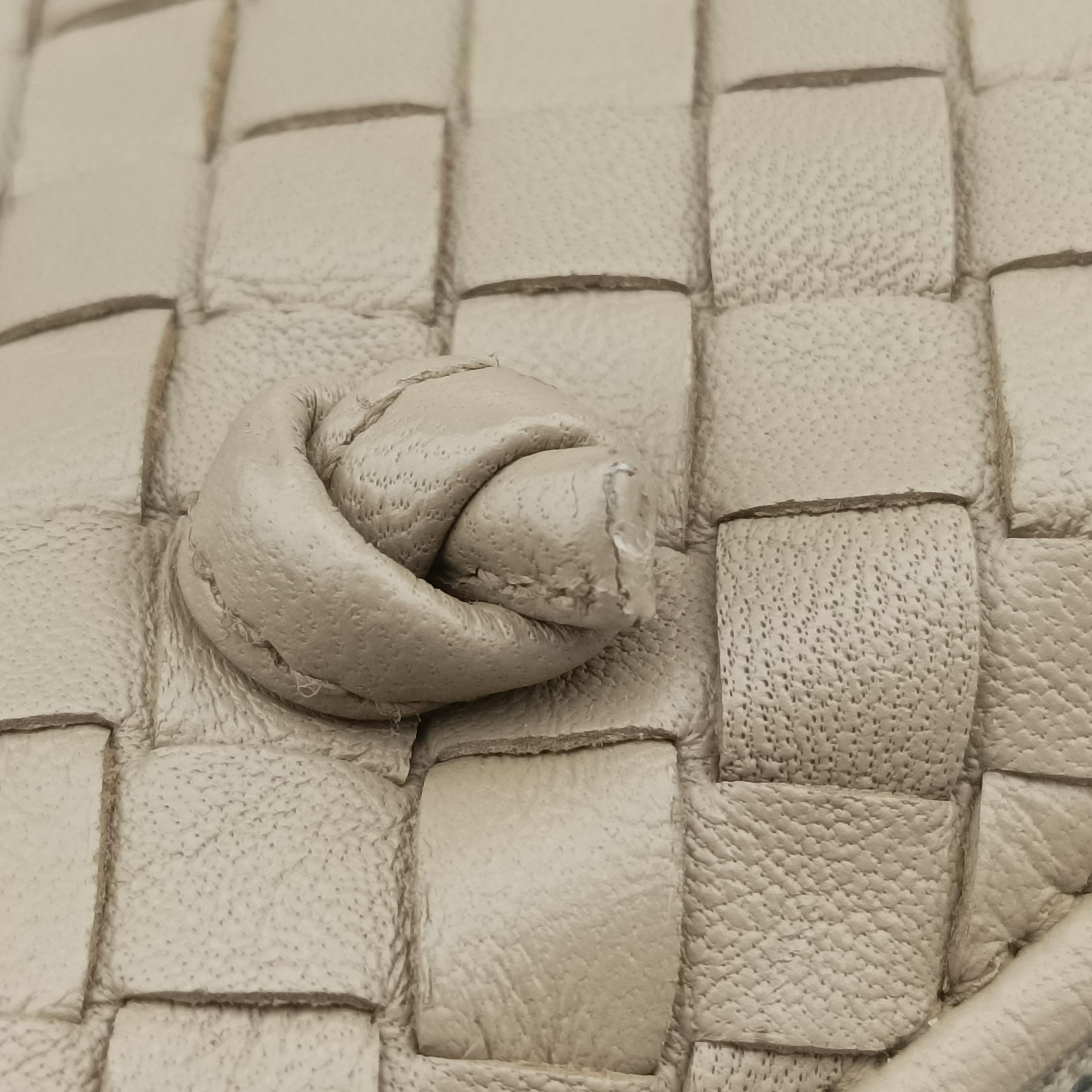 Pre-owned Bottega Veneta Nodini Beige lambskin  shoulderbag | stylenewstar