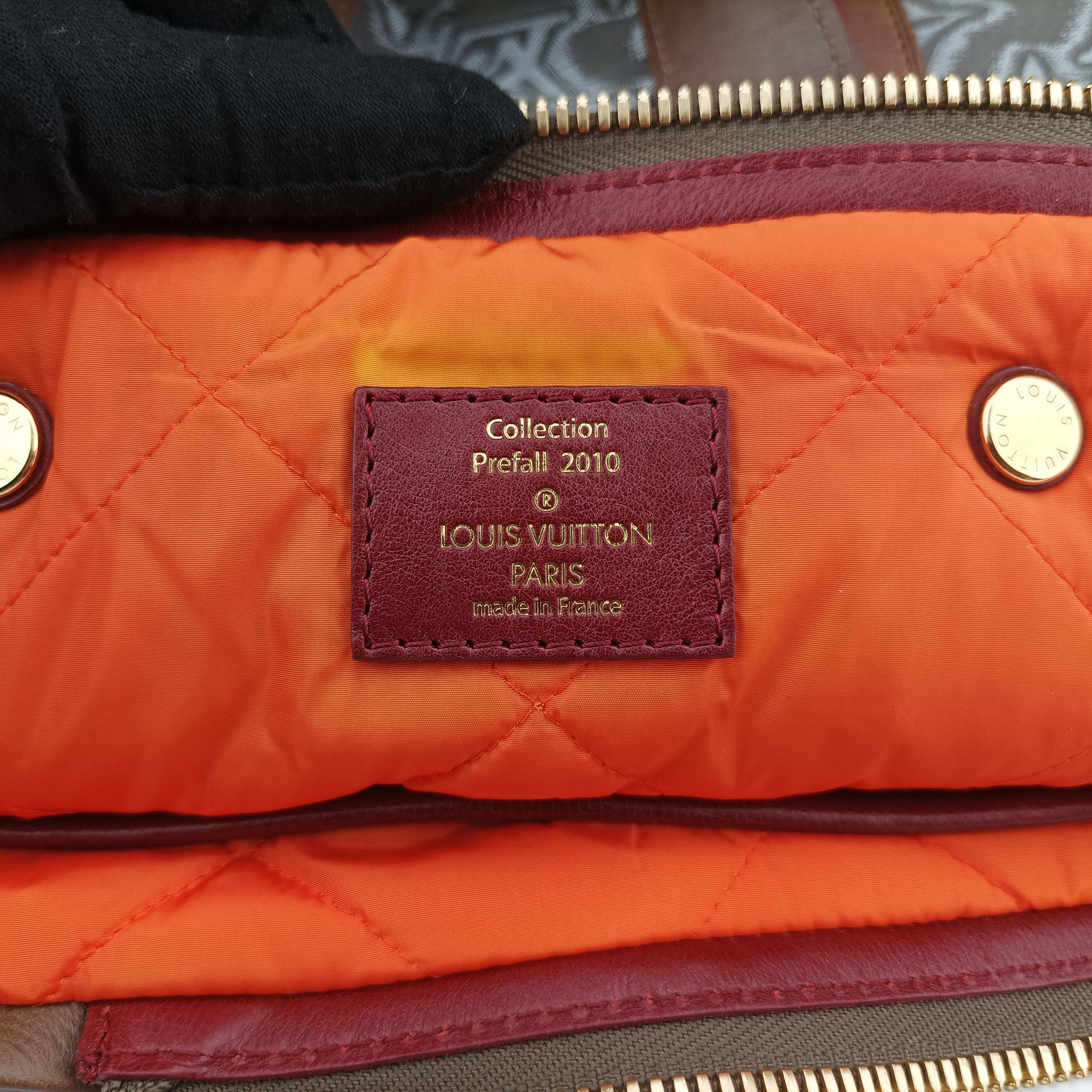 Vintage Louis Vuitton 2010 Pre-Fall Collection Aviator Brown × Gray Canvas x Leather M40385 shoulderbag | stylenewstar