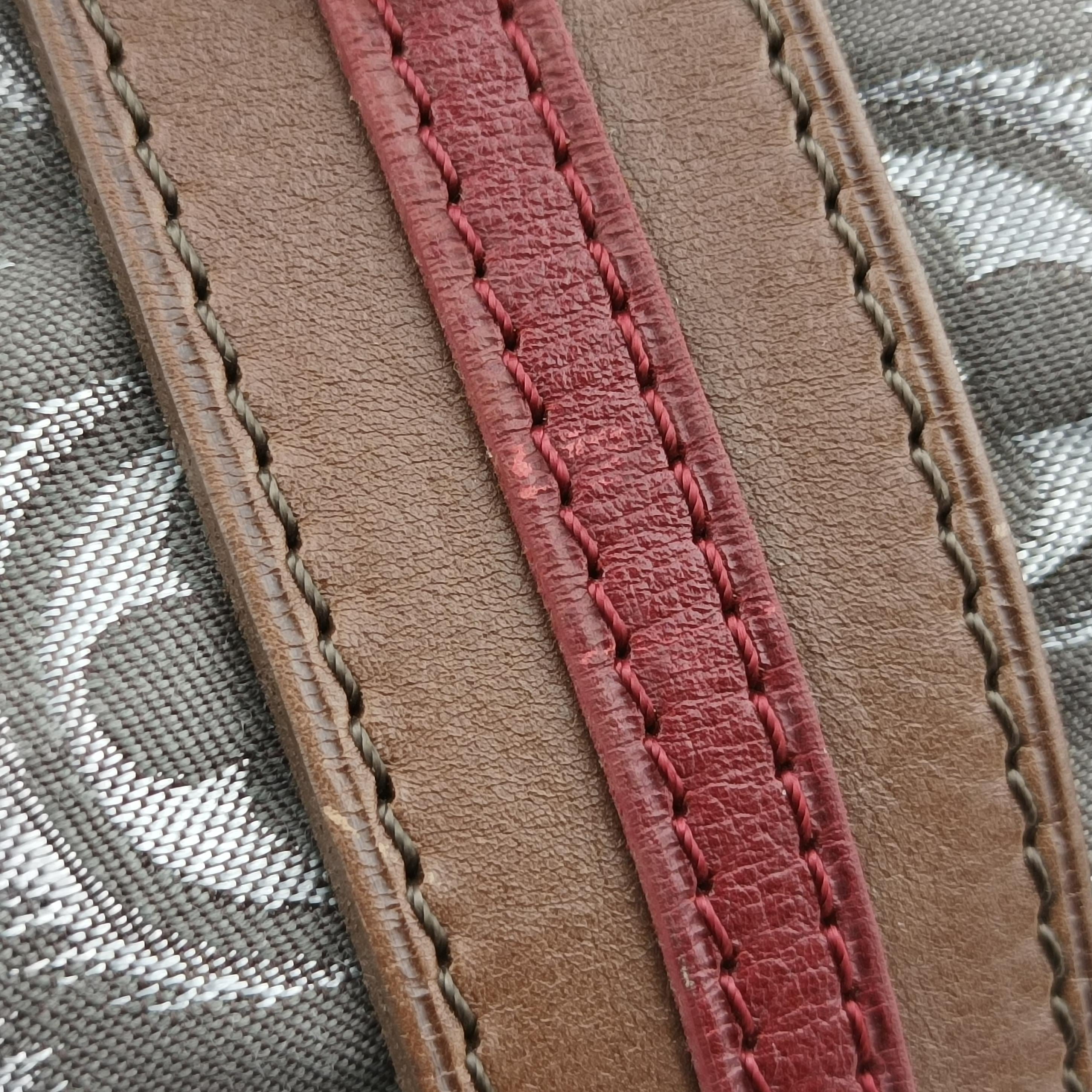 Vintage Louis Vuitton 2010 Pre-Fall Collection Aviator Brown × Gray Canvas x Leather M40385 shoulderbag | stylenewstar