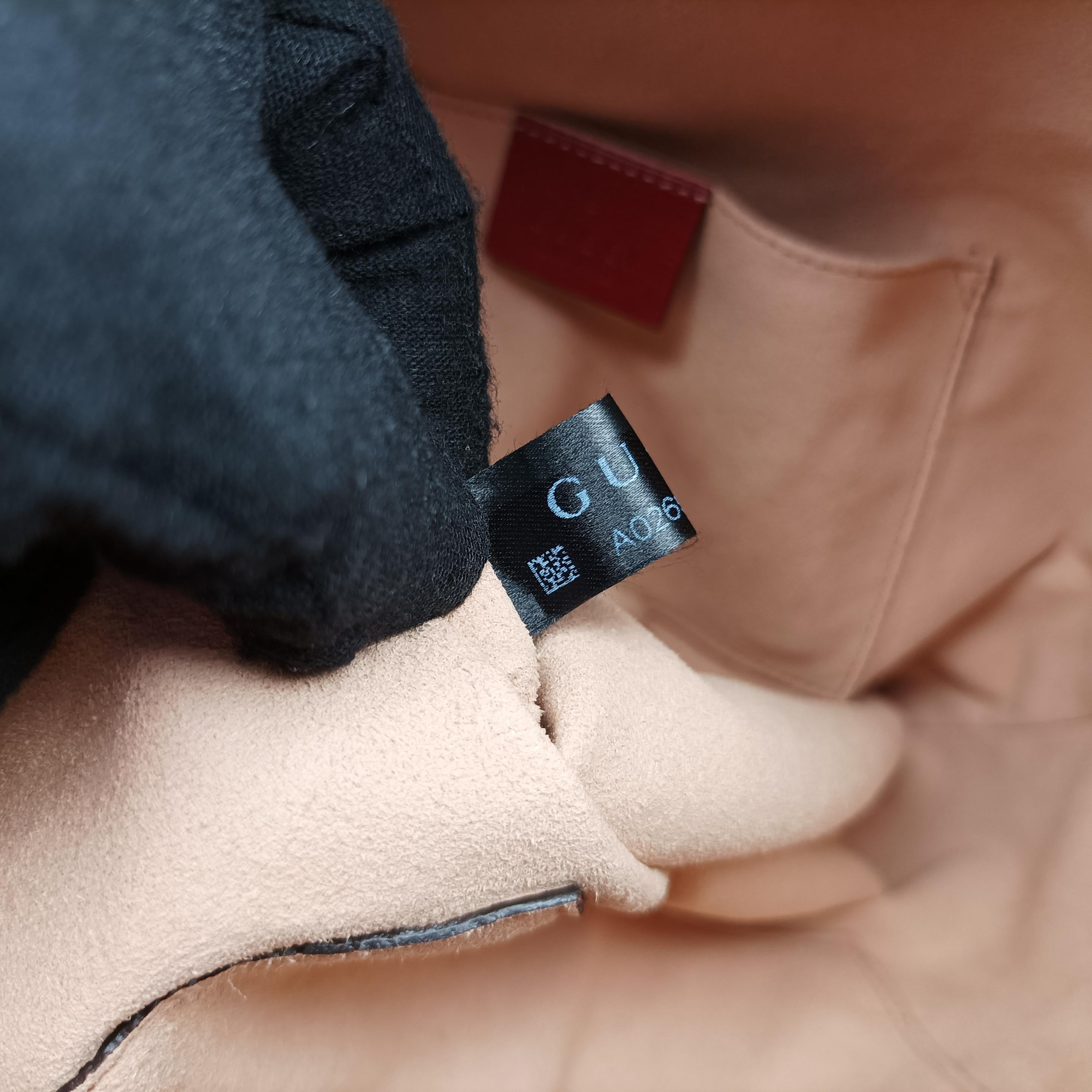 Pre-owned Gucci Rajah WEB Tiger Bucket Navy×red Suede x leather 553961 shoulderbag | stylenewstar