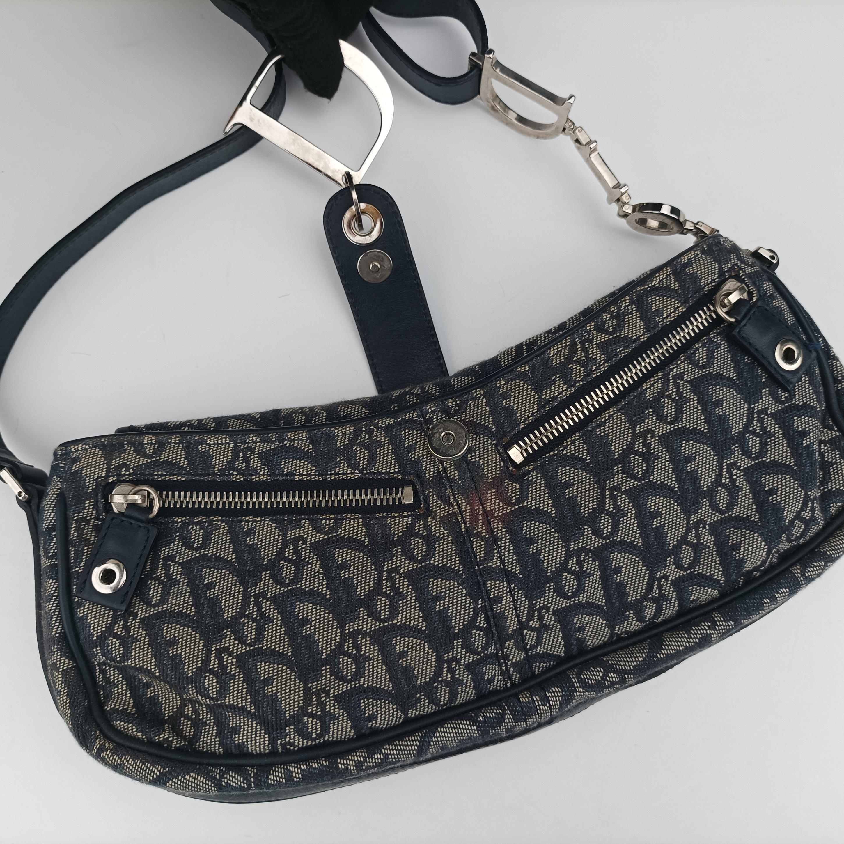 Secondhand Christian Dior Trotter D Charm Trimmed Diorissimo Pochette Navy × Ivory Jacquard × Leather  shoulderbag | stylenewstar