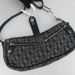 Secondhand Christian Dior Trotter D Charm Trimmed Diorissimo Pochette Navy × Ivory Jacquard × Leather  shoulderbag | stylenewstar