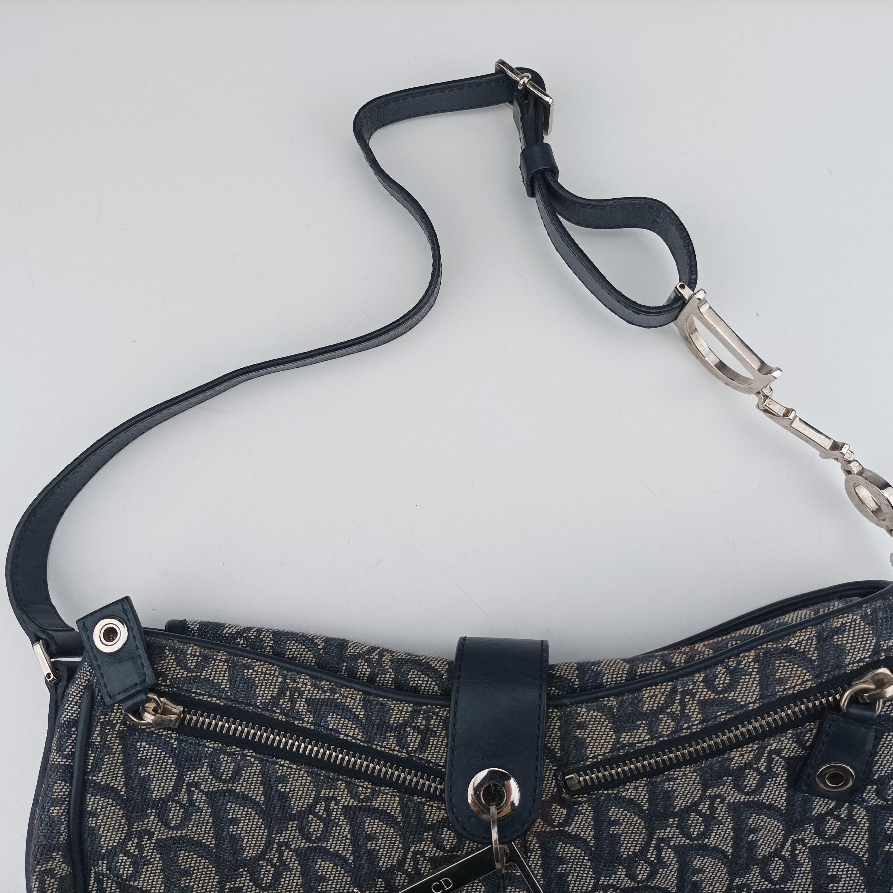 Secondhand Christian Dior Trotter D Charm Trimmed Diorissimo Pochette Navy × Ivory Jacquard × Leather  shoulderbag | stylenewstar