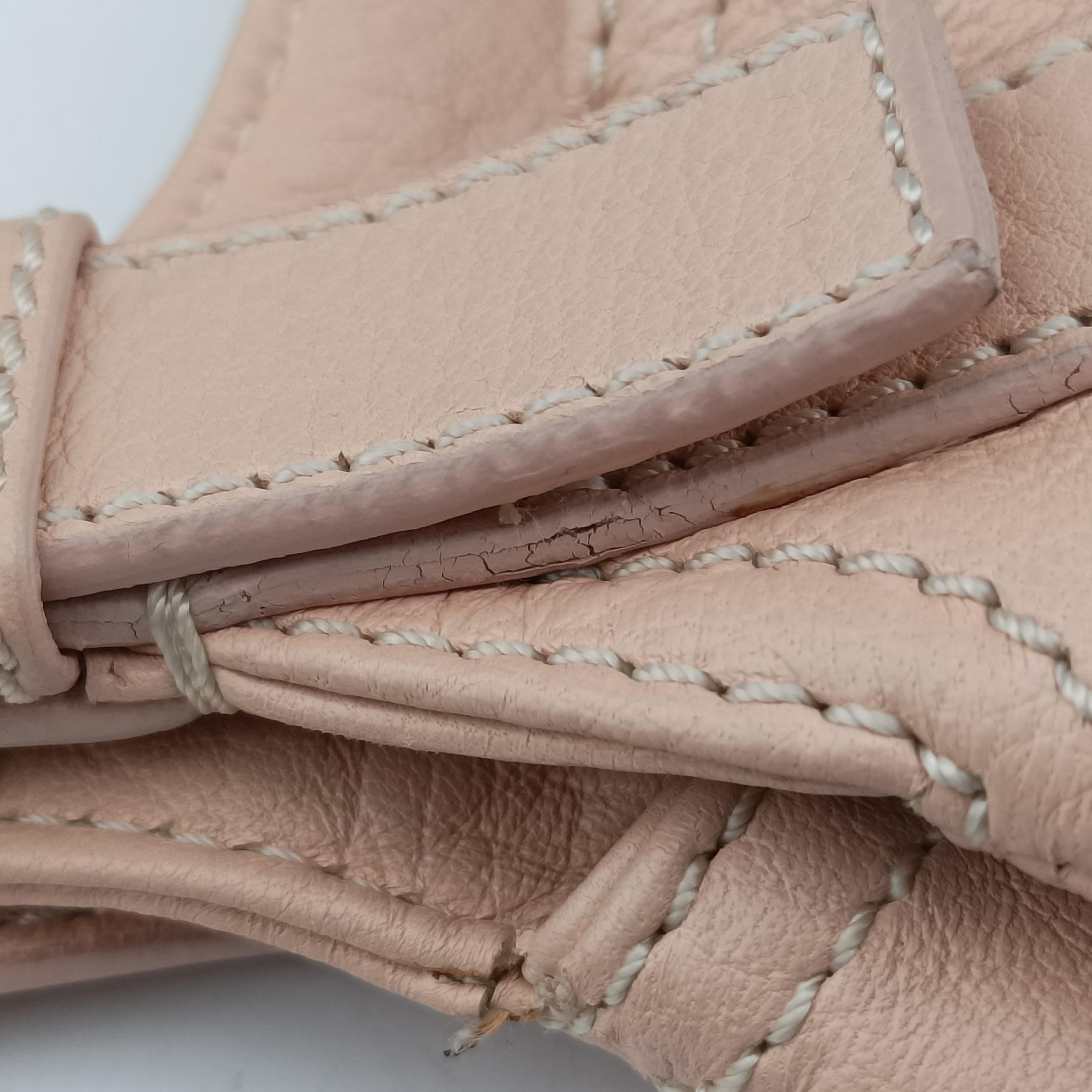 Pre-owned Fendi Mamma Baguette Pink Leather 8BR463 clutchbag | stylenewstar