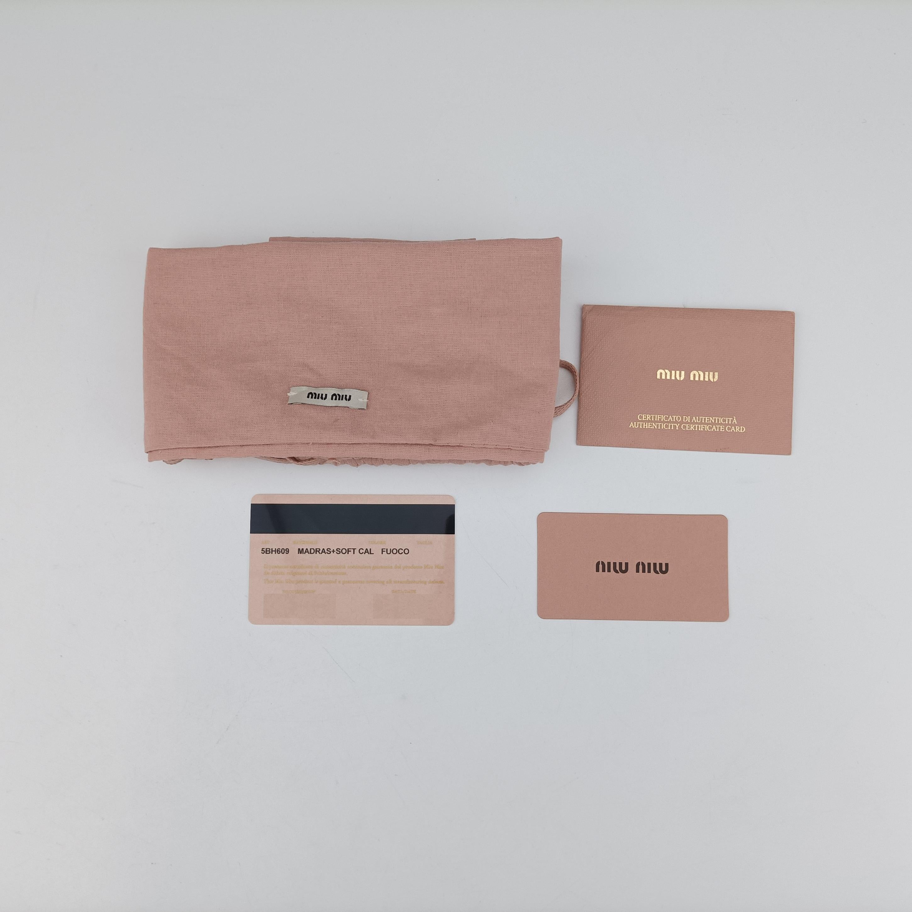 Vintage Miu Miu Miu Lady Red×multicolor Leather  shoulderbag | stylenewstar