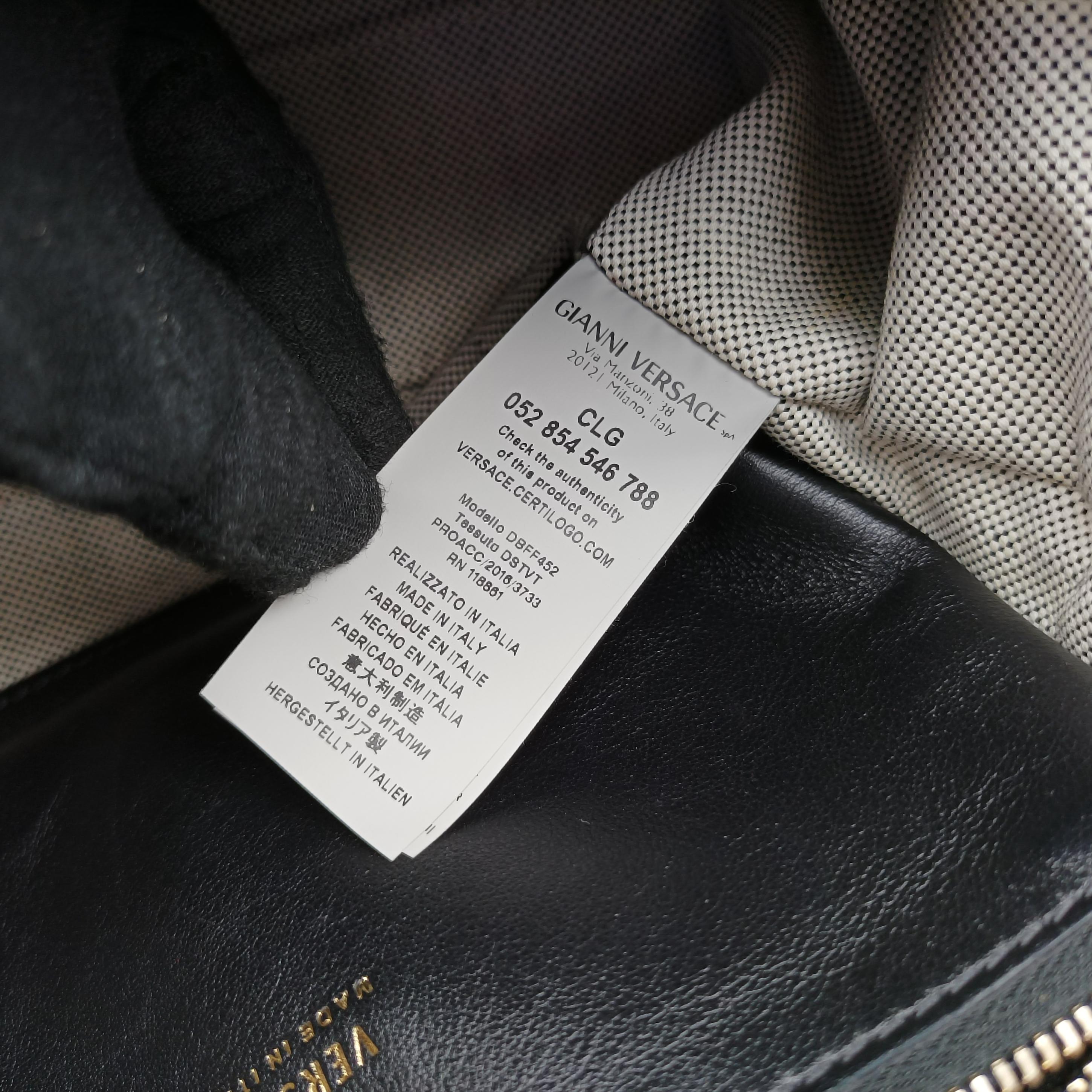 Pre-owned VERSACE Palazzo Empire Black Leather  shoulderbag | stylenewstar