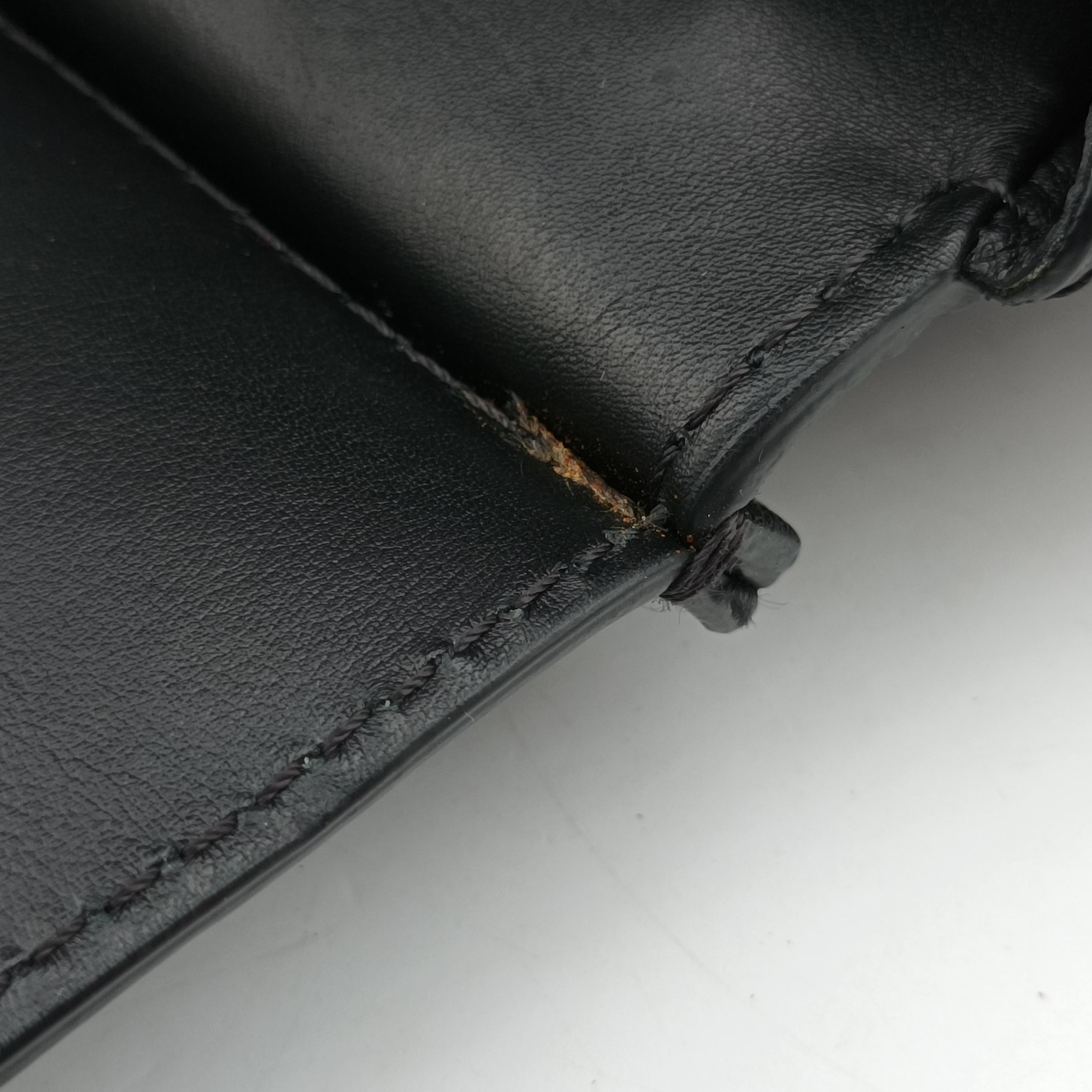 Pre-owned VERSACE Palazzo Empire Black Leather  shoulderbag | stylenewstar