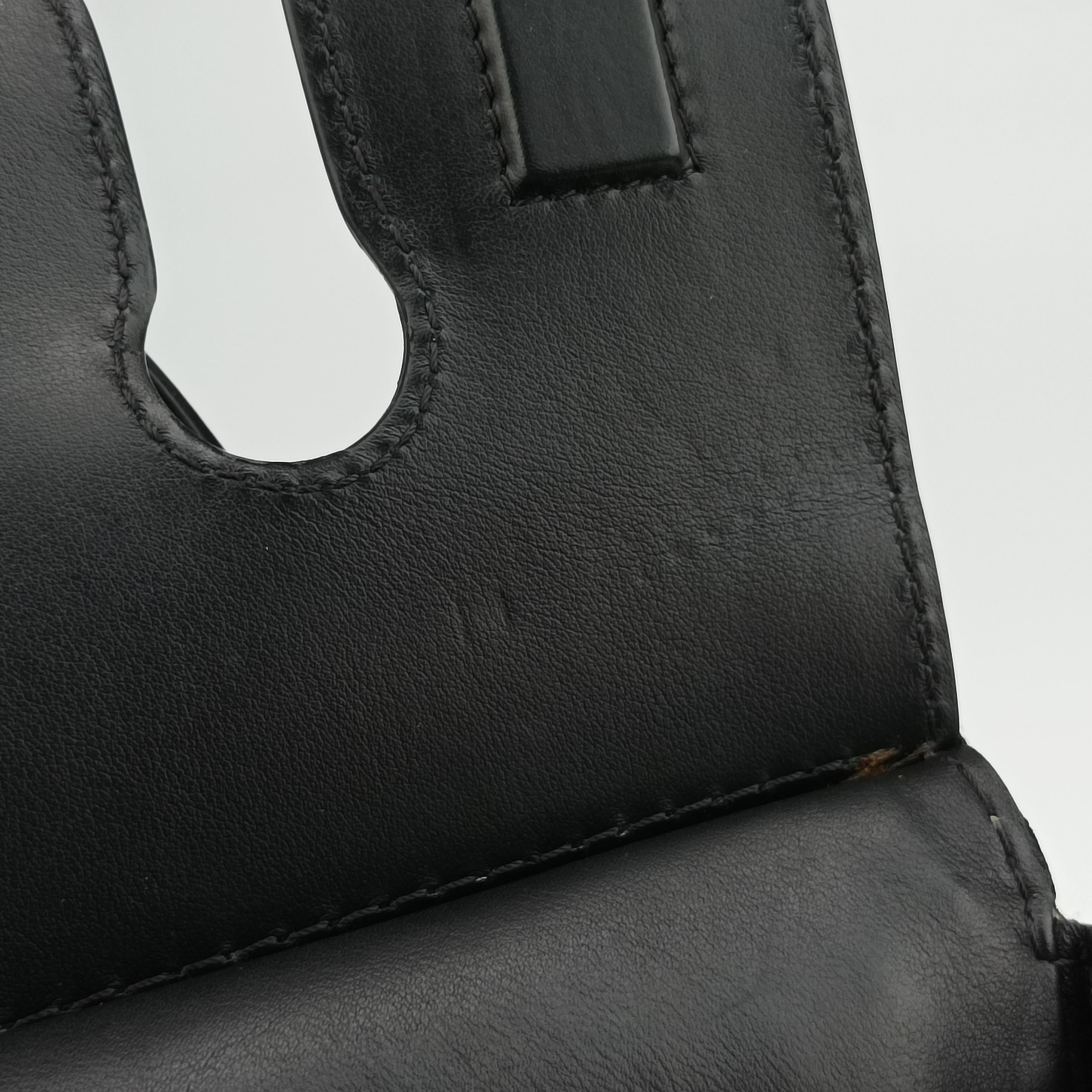 Pre-owned VERSACE Palazzo Empire Black Leather  shoulderbag | stylenewstar