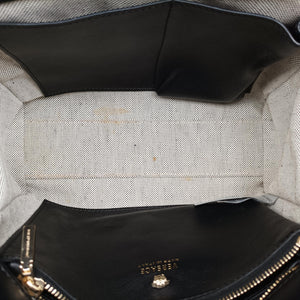 Pre-owned VERSACE Palazzo Empire Black Leather  shoulderbag | stylenewstar