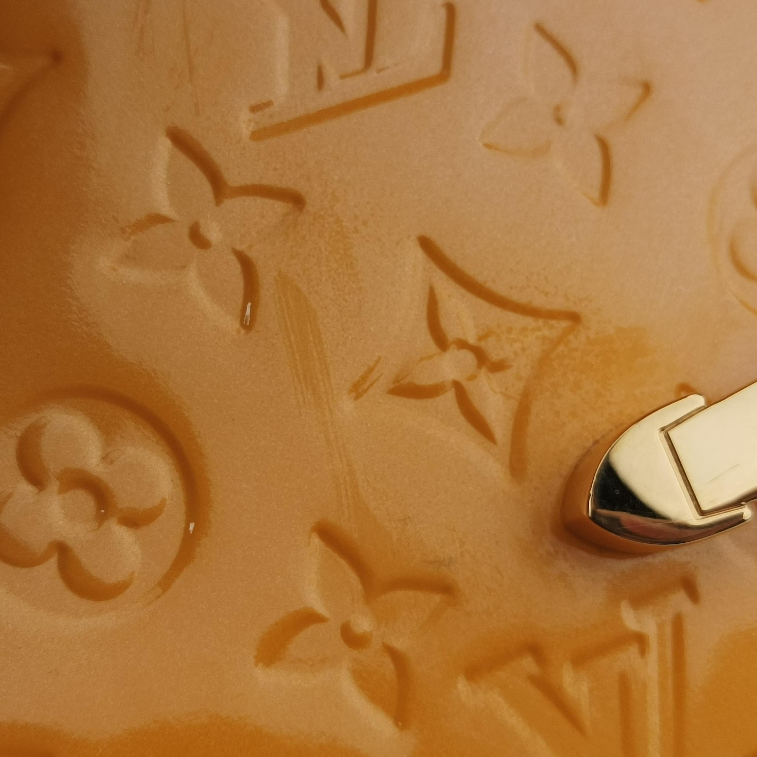 Pre-owned Louis Vuitton Bellflower PM Yellow Vernis M91731 shoulderbag | stylenewstar