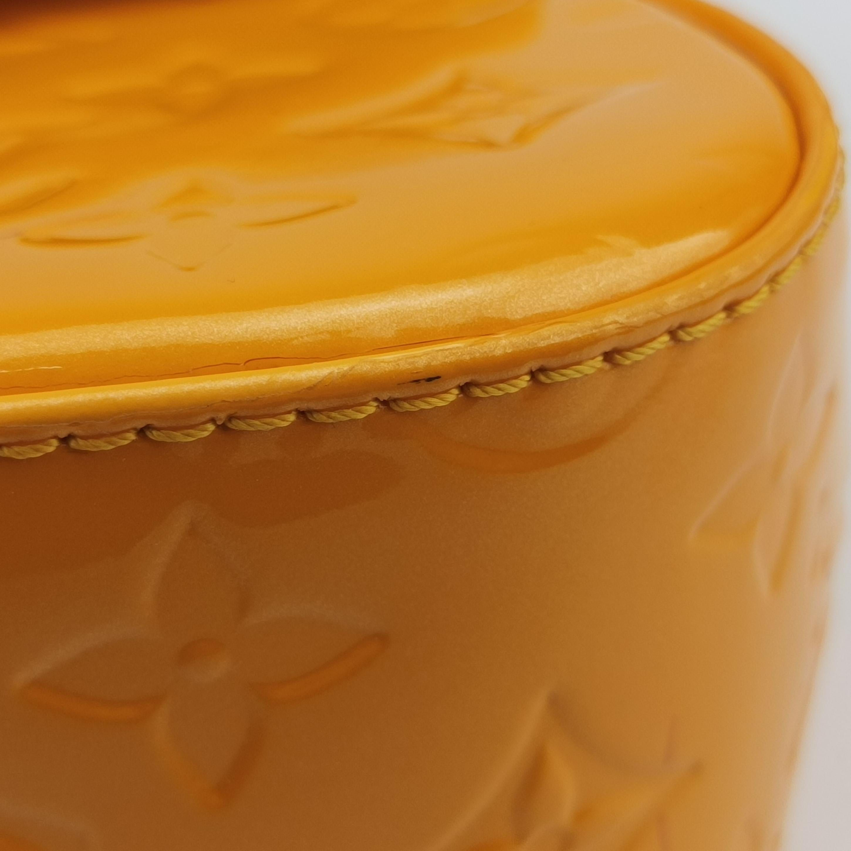 Pre-owned Louis Vuitton Bellflower PM Yellow Vernis M91731 shoulderbag | stylenewstar