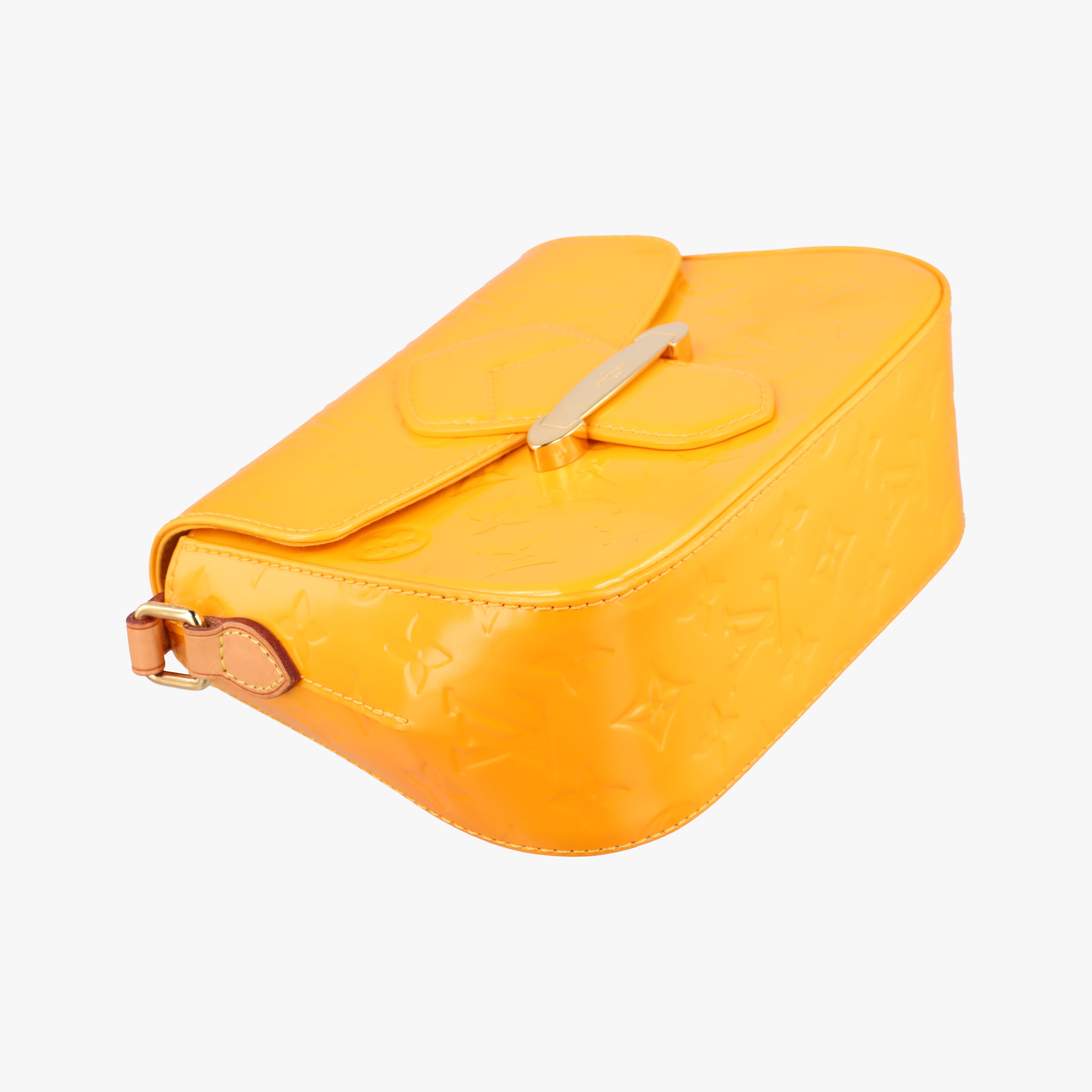 Pre-owned Louis Vuitton Bellflower PM Yellow Vernis M91731 shoulderbag | stylenewstar