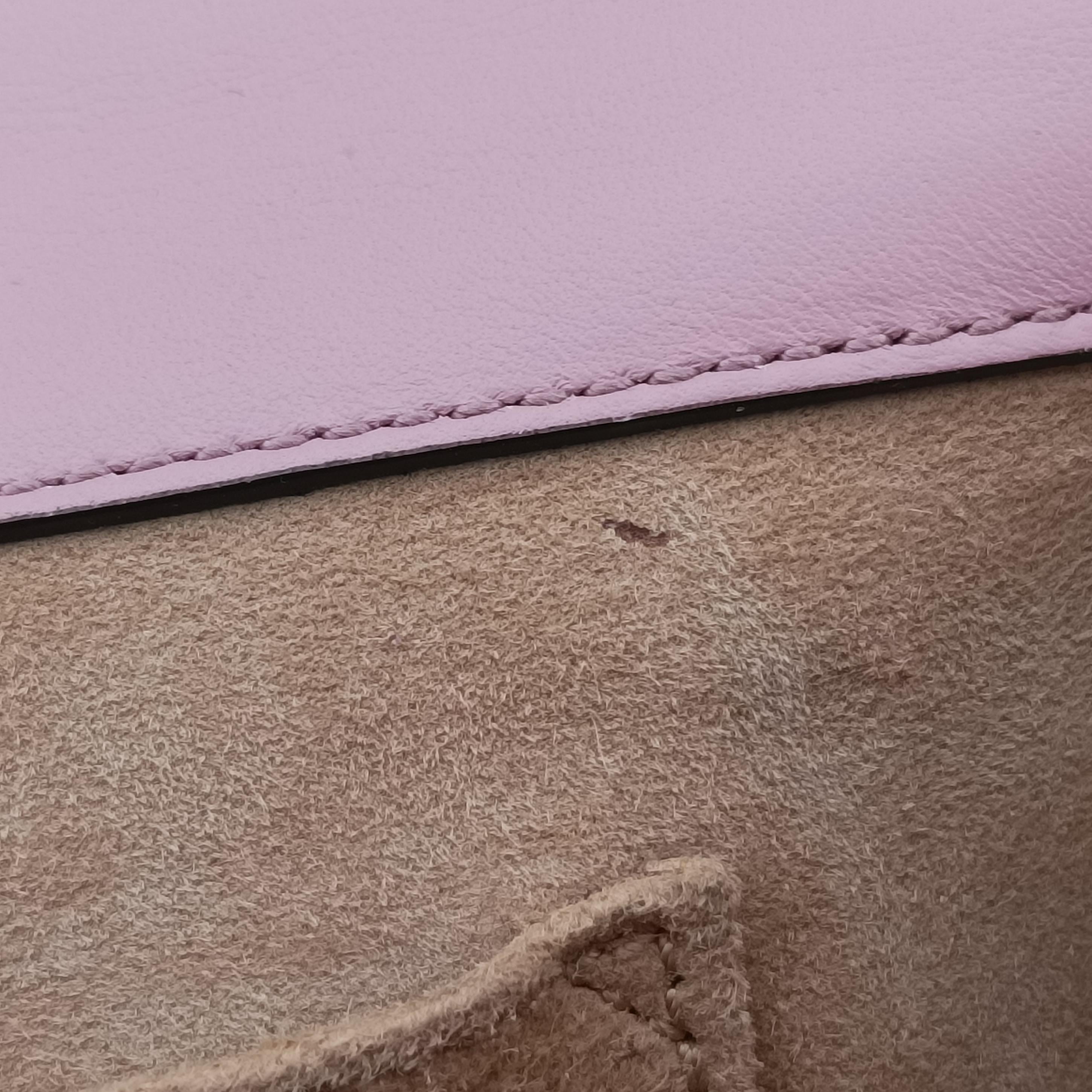 Vintage Gucci Padlock Pink Leather 432182 shoulderbag | stylenewstar