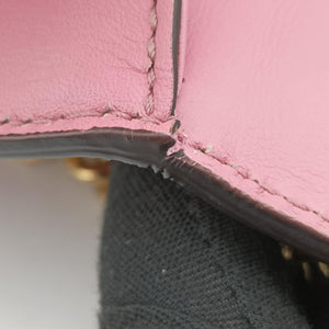 Vintage Gucci Padlock Pink Leather 432182 shoulderbag | stylenewstar