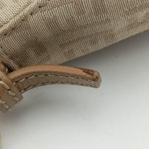 Pre-owned Fendi Baguette Beige Jacquard 8BR180 shoulderbag | stylenewstar